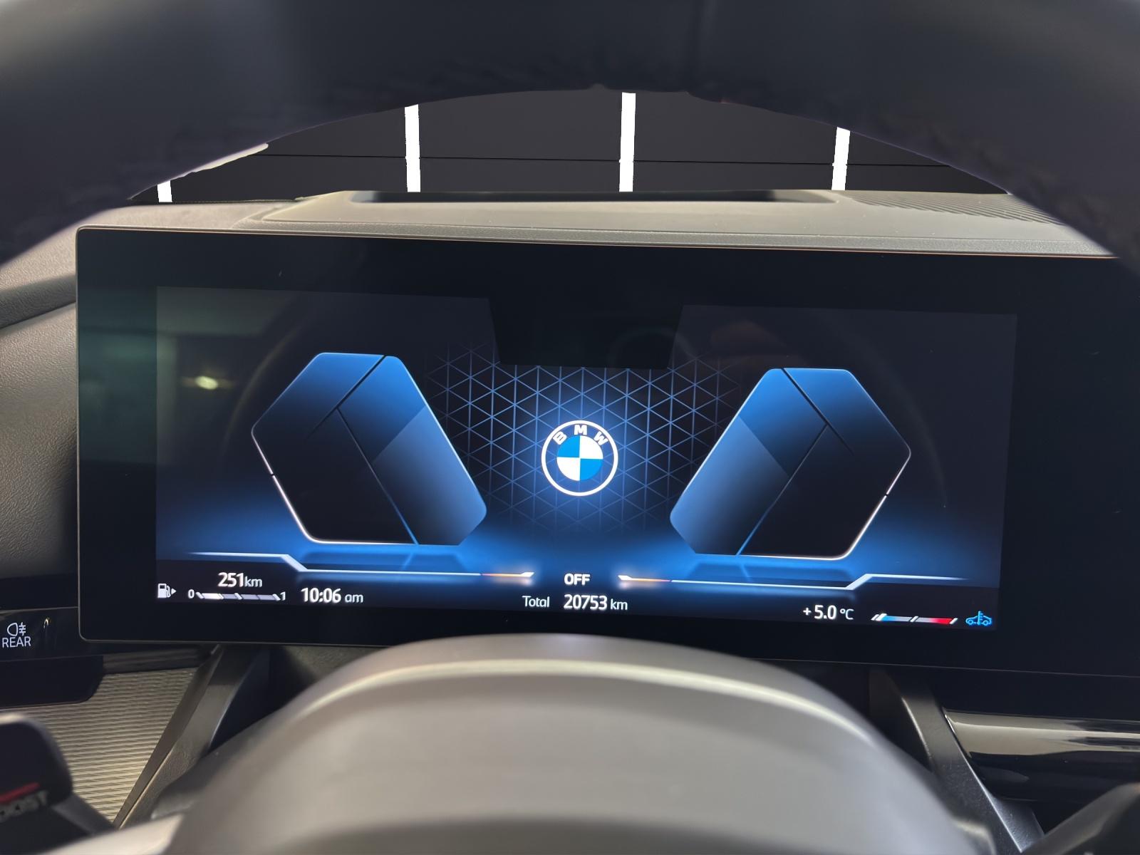 BMW 520d xDrive Touring-image-19