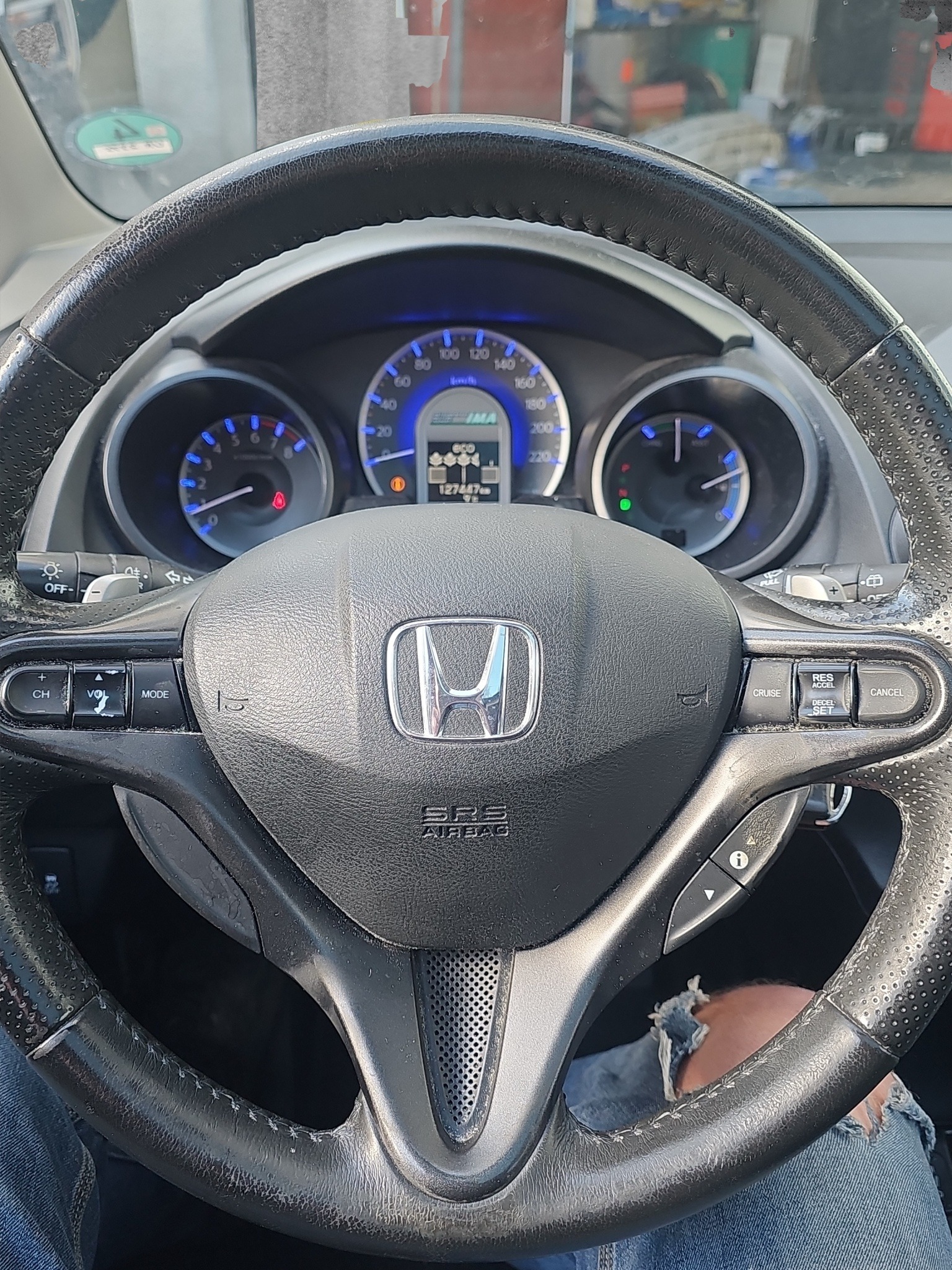 HONDA Jazz 1.3i Hybrid Elegance CVT-image-9