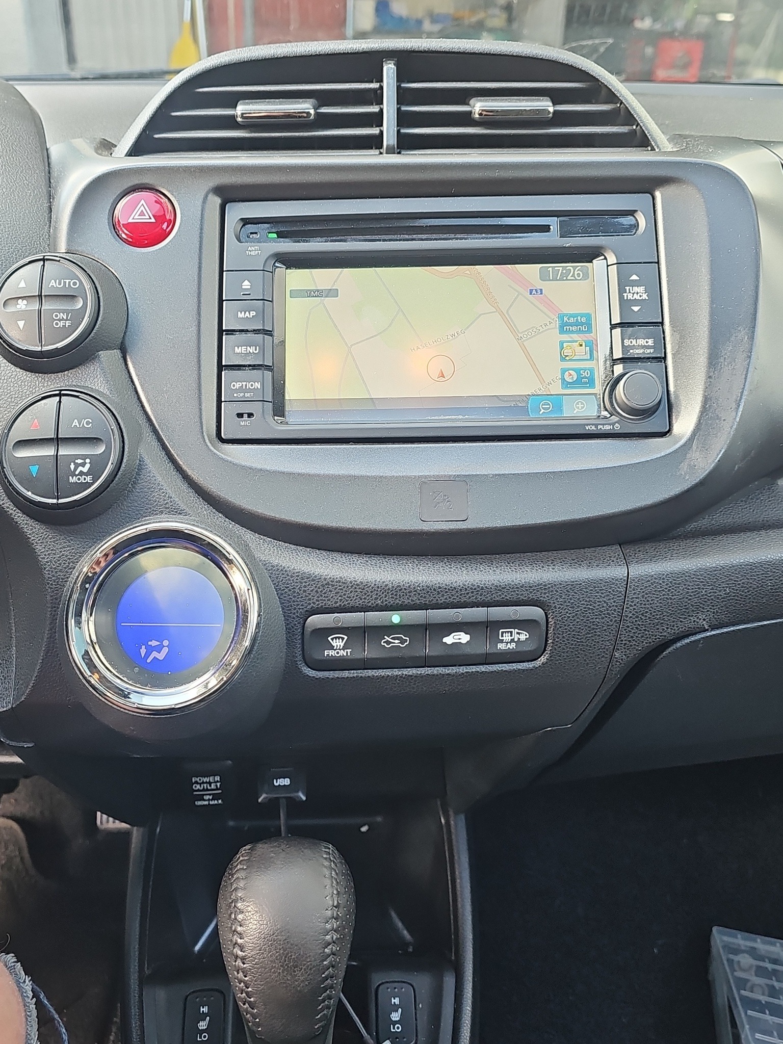 HONDA Jazz 1.3i Hybrid Elegance CVT-image-6