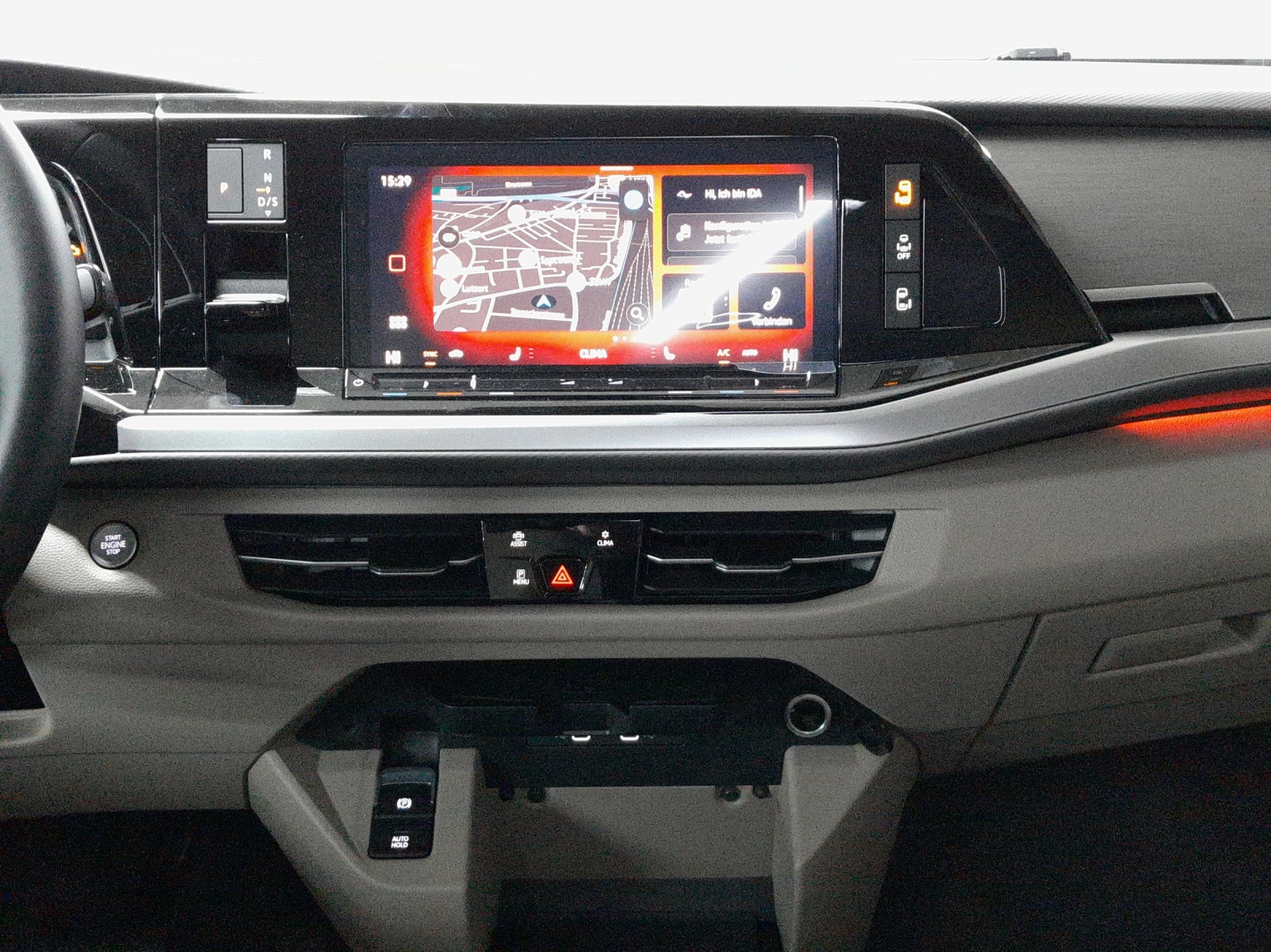 VW Multivan 2.0 TSI Life DSG Lang-image-10