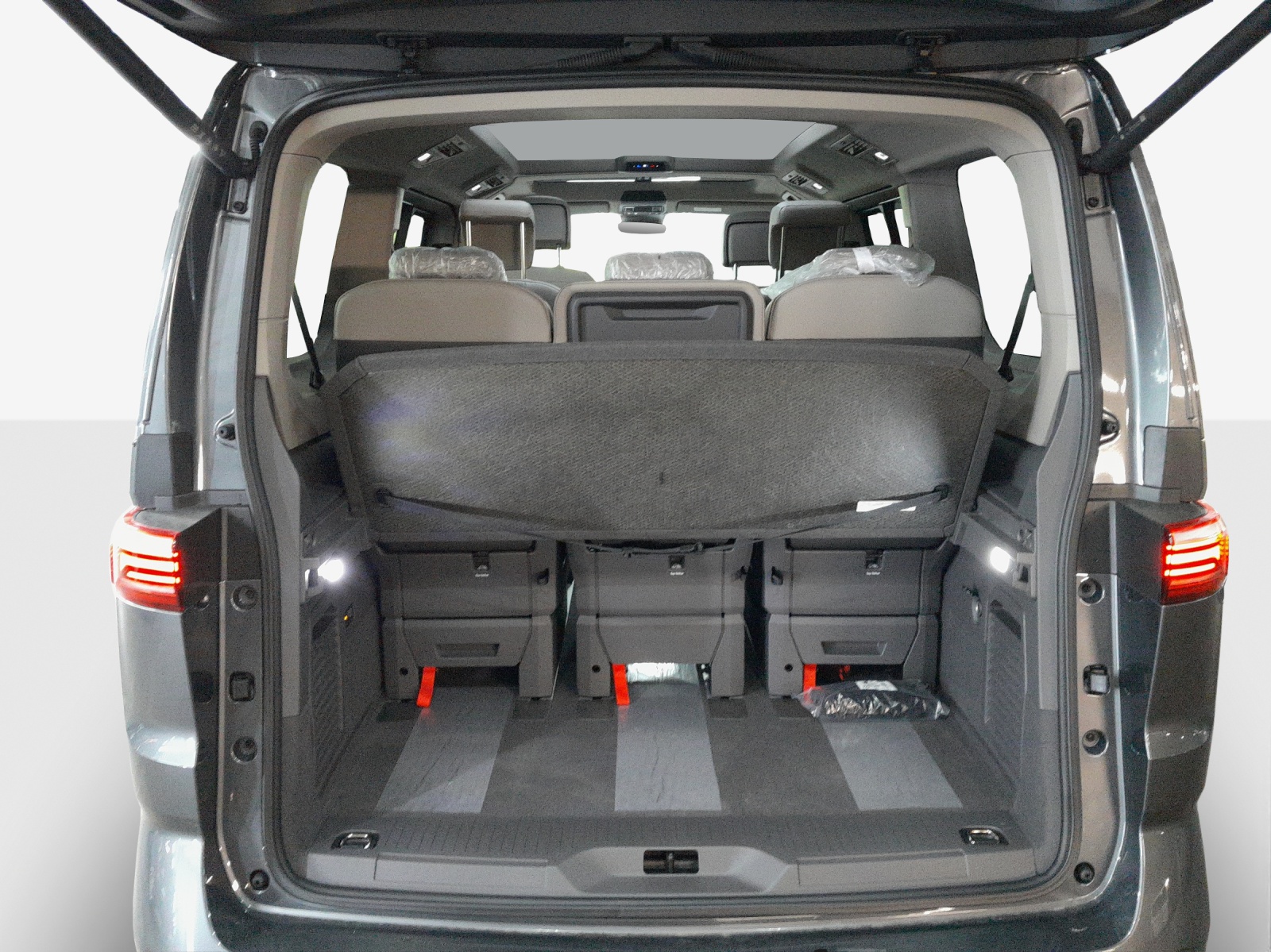 VW Multivan 2.0 TSI Life DSG Lang-image-12