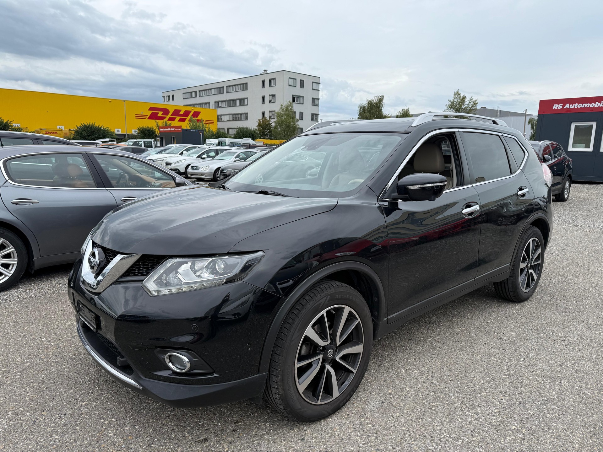 NISSAN X-Trail 1.6 dCi Tekna-showroom-element-1