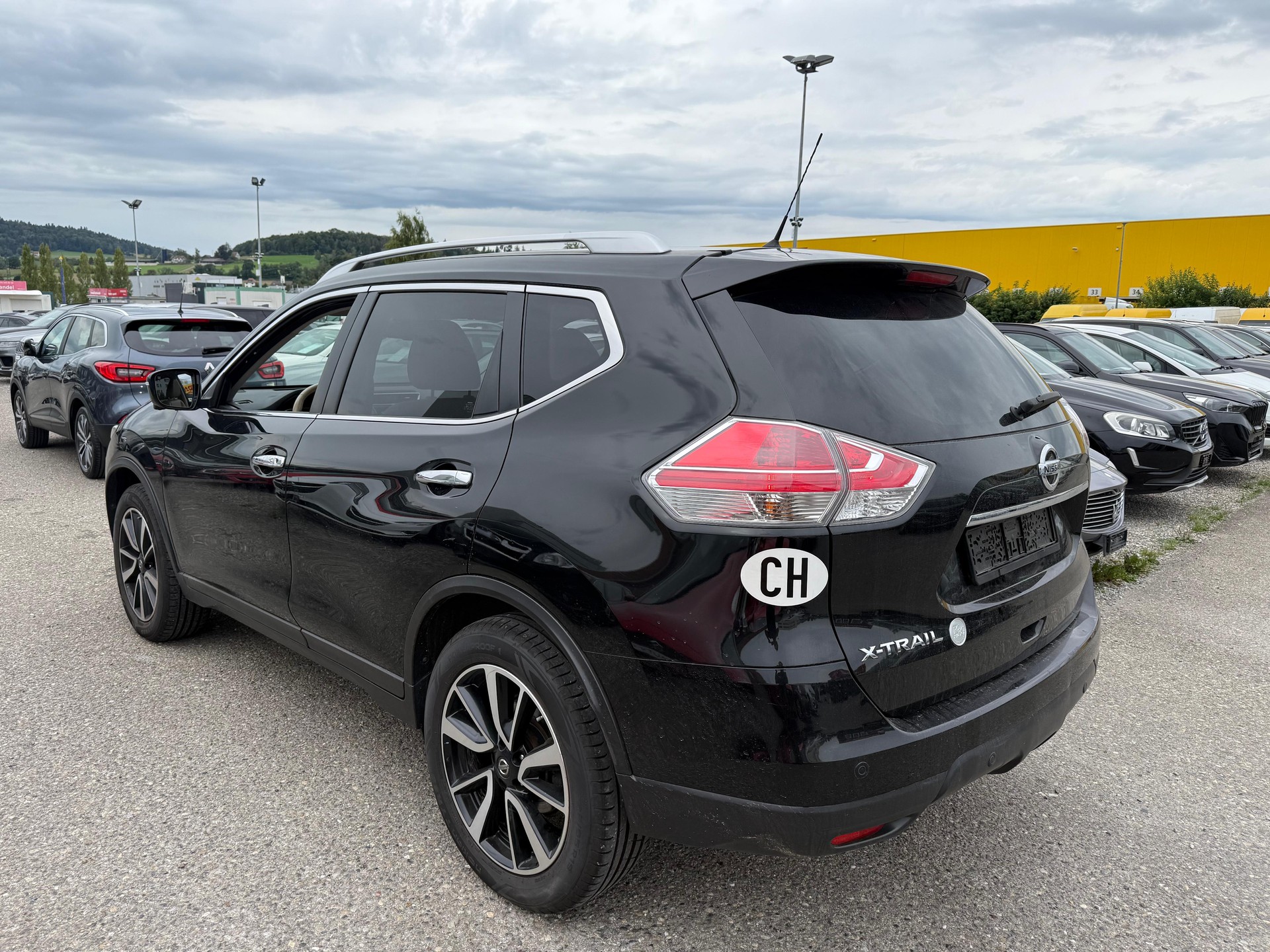 NISSAN X-Trail 1.6 dCi Tekna-showroom-element-3