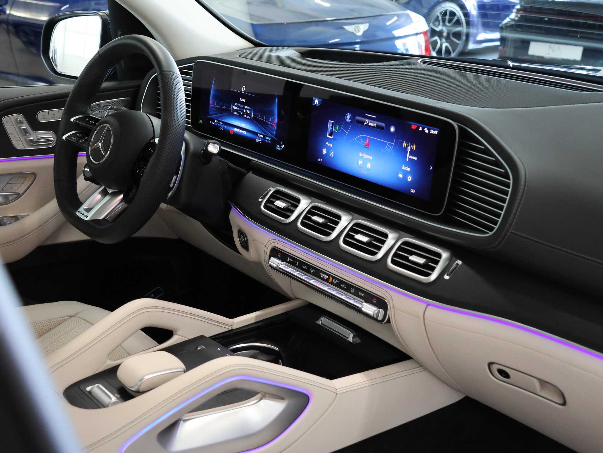 MERCEDES-BENZ GLE 53 AMG 4Matic+ 9G-Speedshift *MSI Plus* *Panoramadach* *Sitzheizung / Lüftung*-image-21