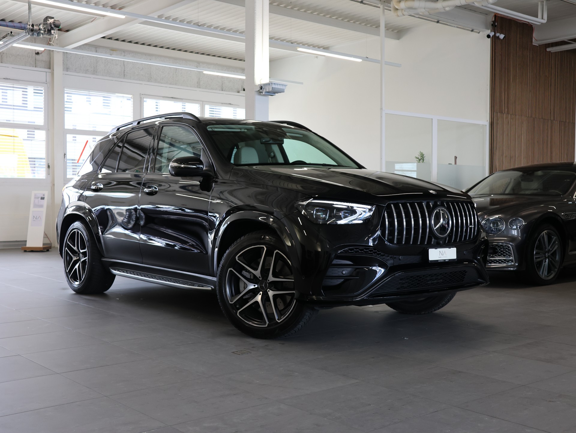 MERCEDES-BENZ GLE 53 AMG 4Matic+ 9G-Speedshift *MSI Plus* *Panoramadach* *Sitzheizung / Lüftung*-image-0