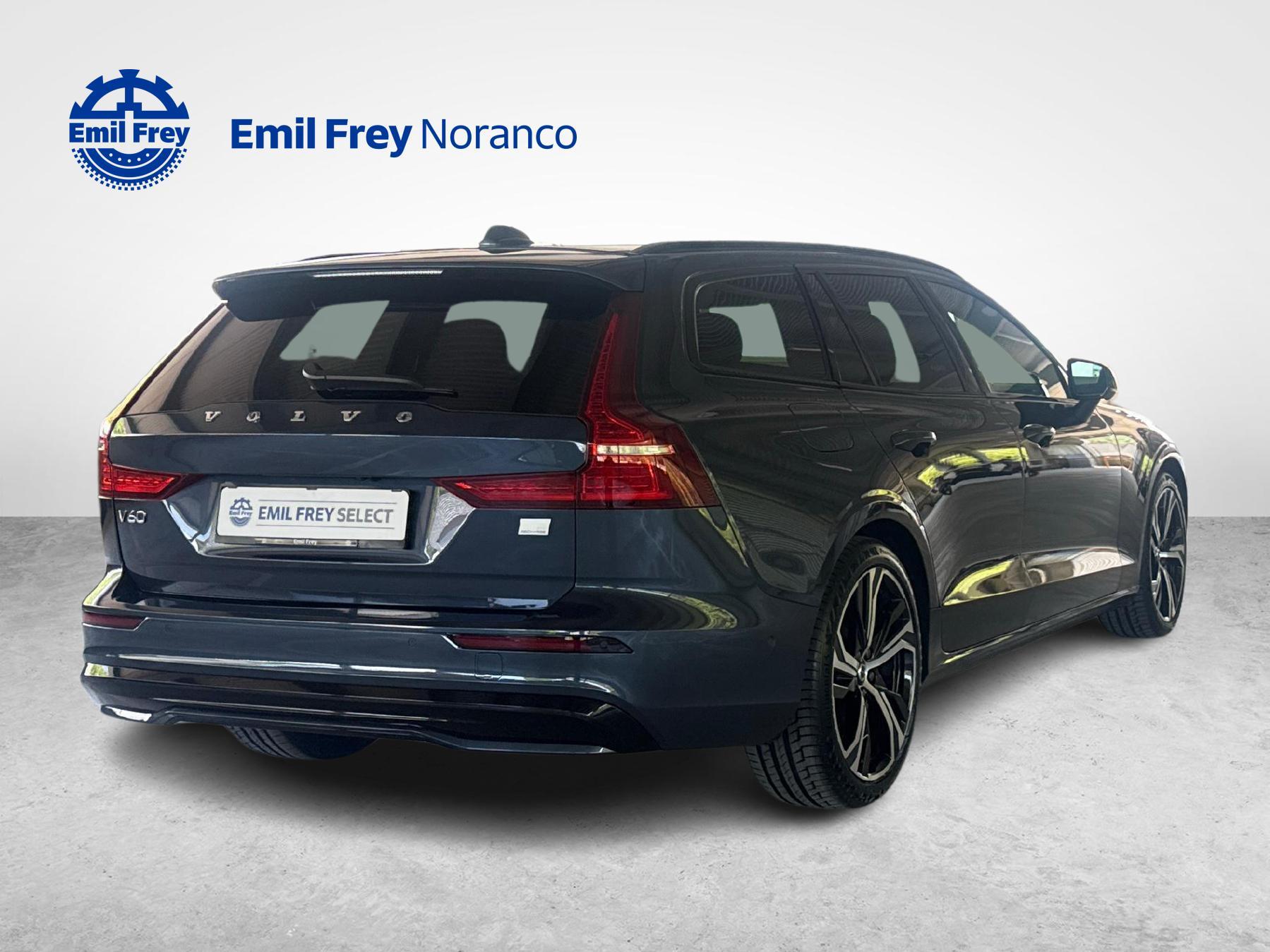 VOLVO V60 2.0 T6 TE Plus Dark eAWD - gancio traino elettrico e ruote invernali inclusi-image-4