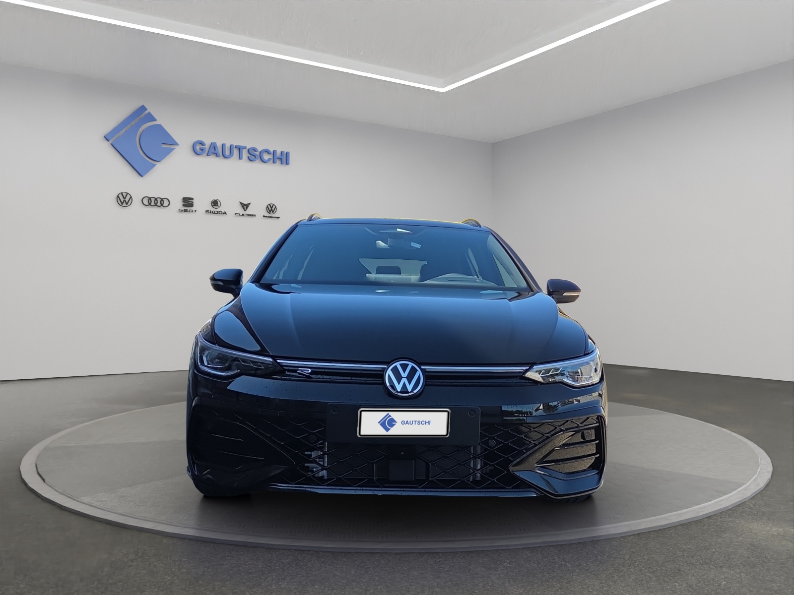 VW Golf Variant 2.0 TSI R-Line DSG 4 Motion-image-4