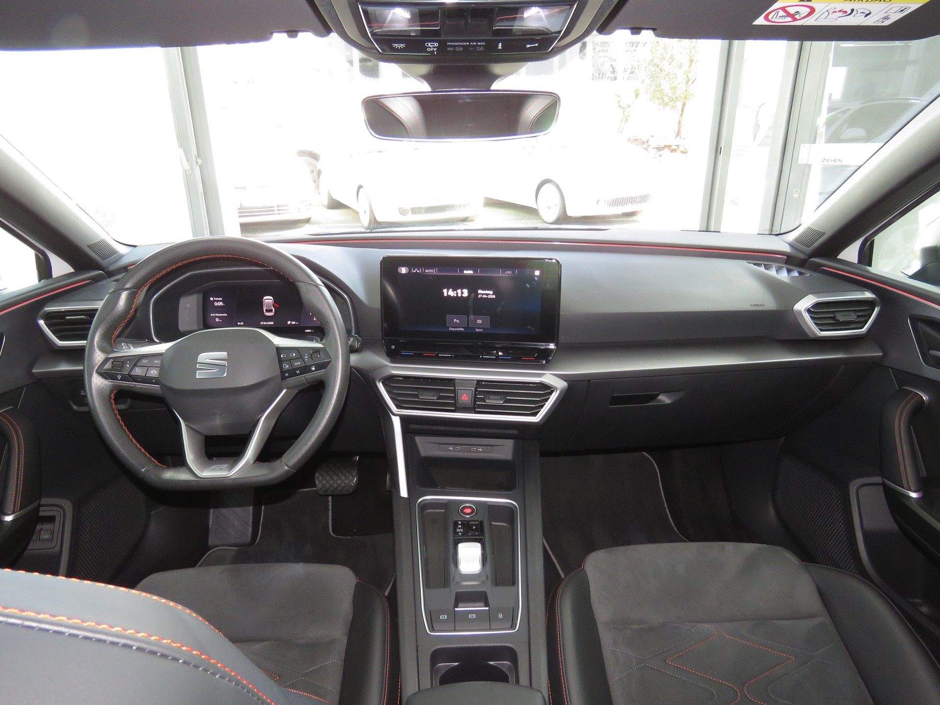 SEAT Leon ST 1.4 eHybrid PHEV DSG FR (Automat)-image-12