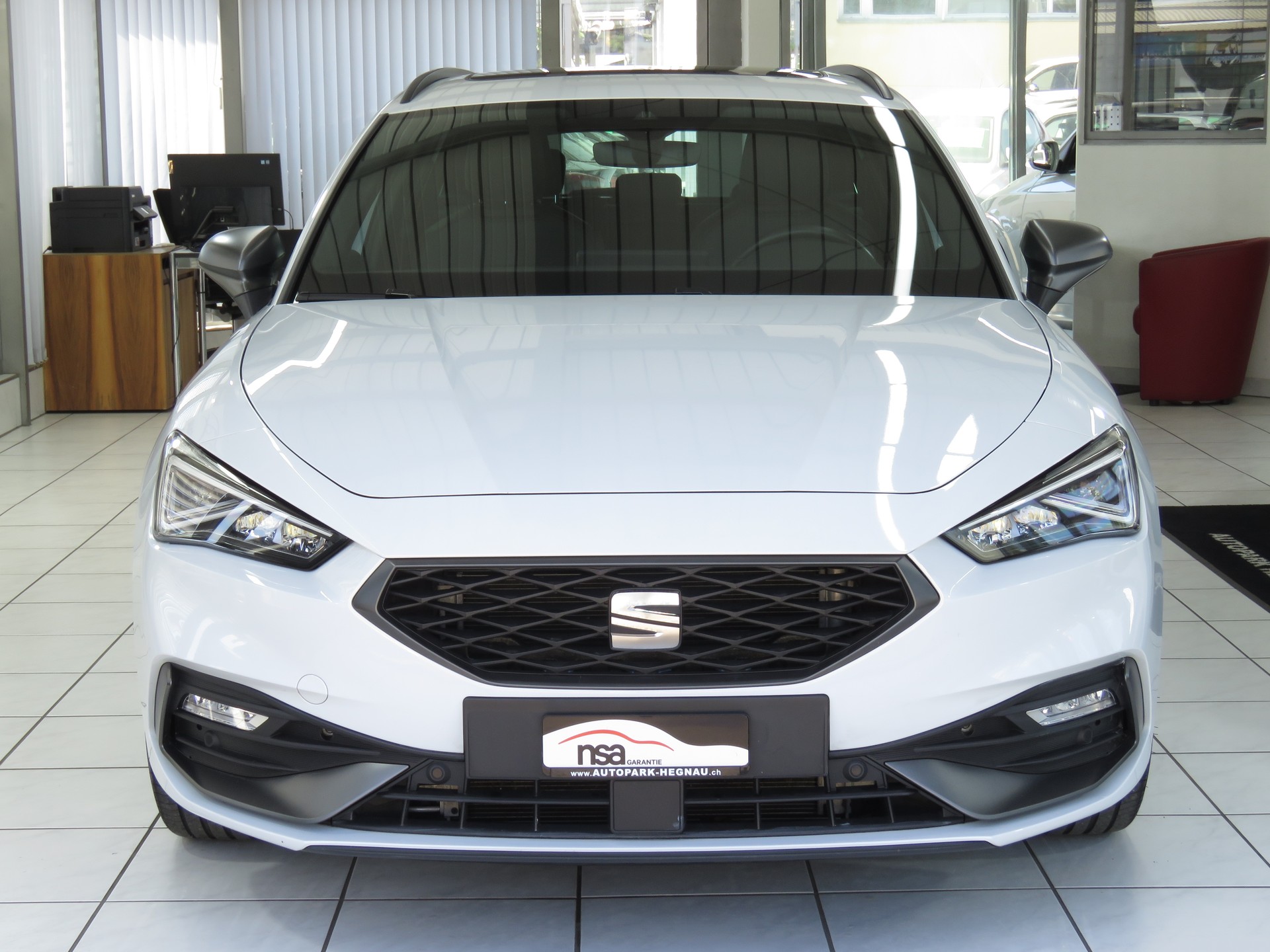 SEAT Leon ST 1.4 eHybrid PHEV DSG FR (Automat)-image-1