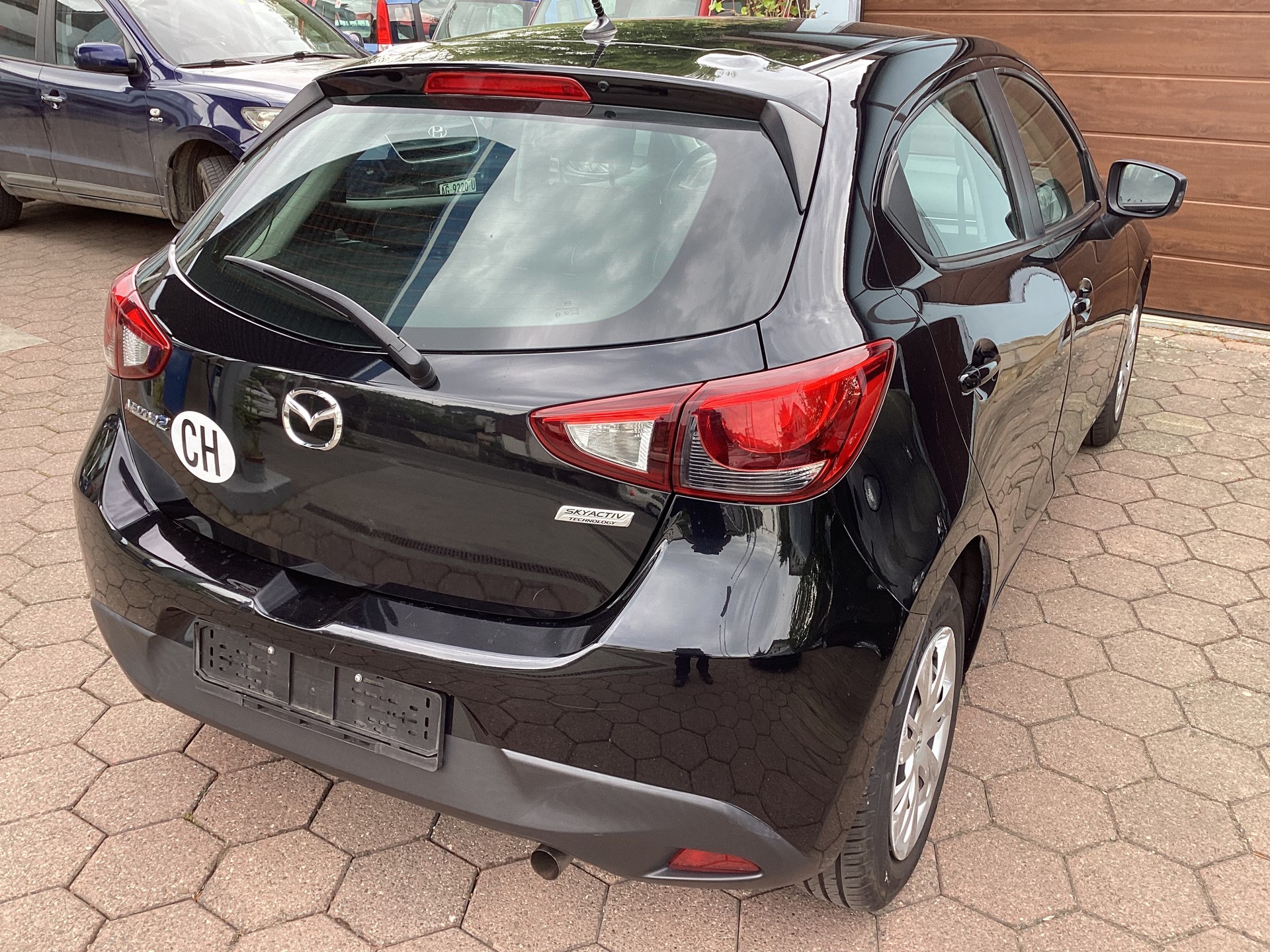 MAZDA 2 1.5i 16V Skyactiv-G Ambition Drive-image-3