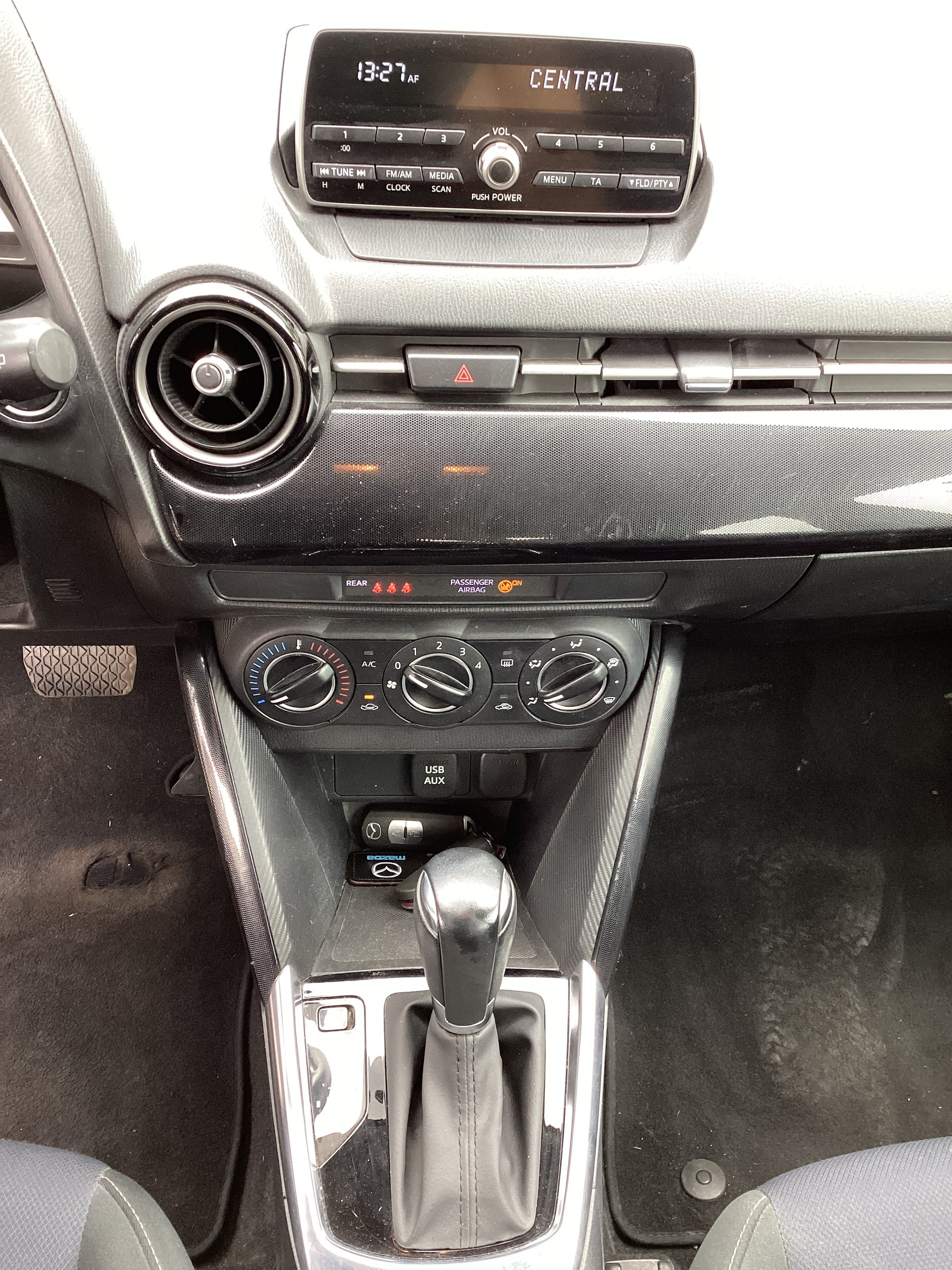 MAZDA 2 1.5i 16V Skyactiv-G Ambition Drive-image-5