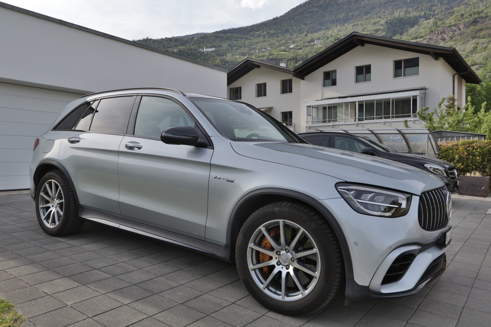 MERCEDES-BENZ GLC 63 S AMG 4Matic 9G-Tronic-image-1