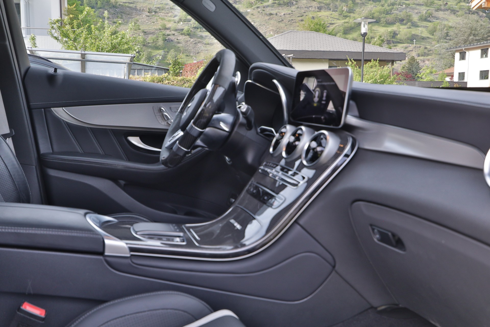 MERCEDES-BENZ GLC 63 S AMG 4Matic 9G-Tronic-image-7