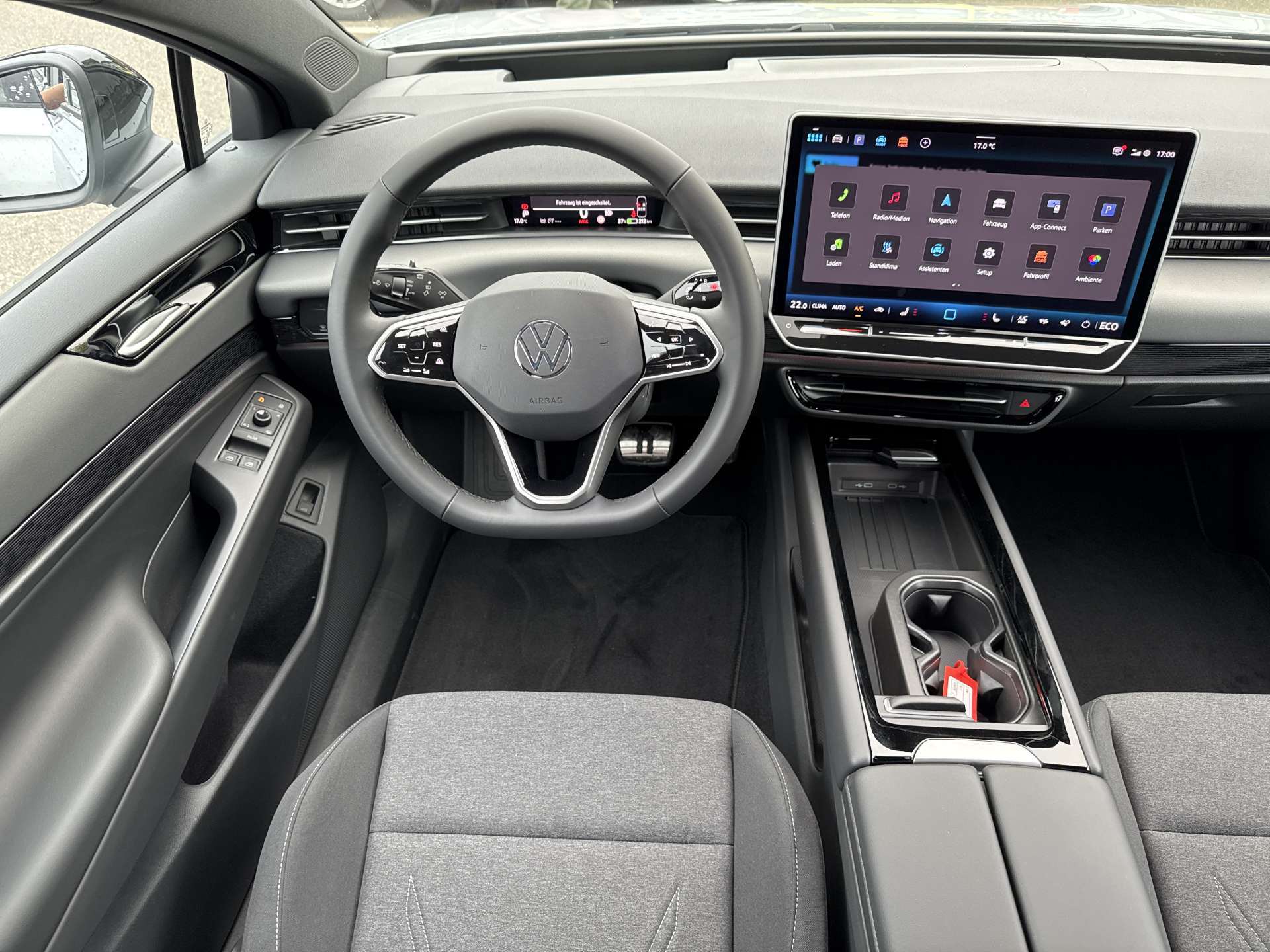 VW ID.7 Tourer Limited Edition 77kWh 285PS Automat-image-4