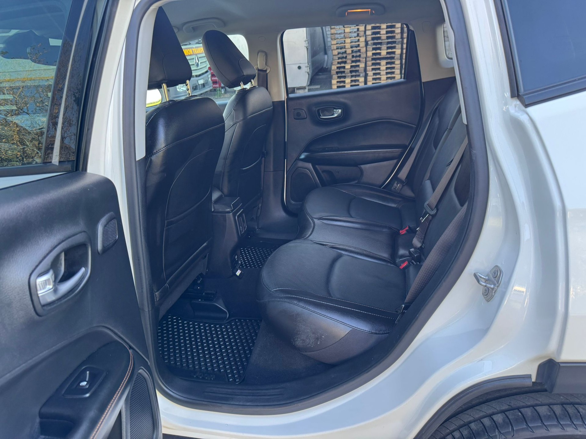 JEEP Compass 1.4 Turbo Limited AWD 9ATX-image-19