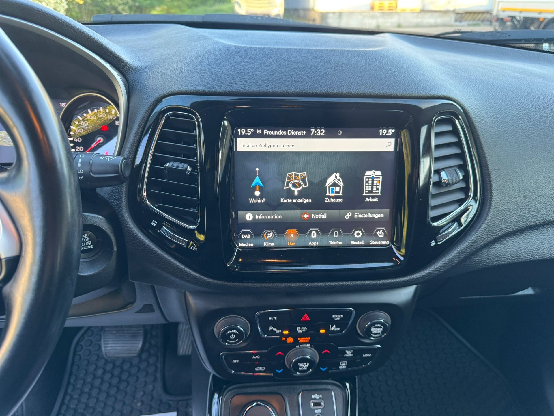 JEEP Compass 1.4 Turbo Limited AWD 9ATX-image-28