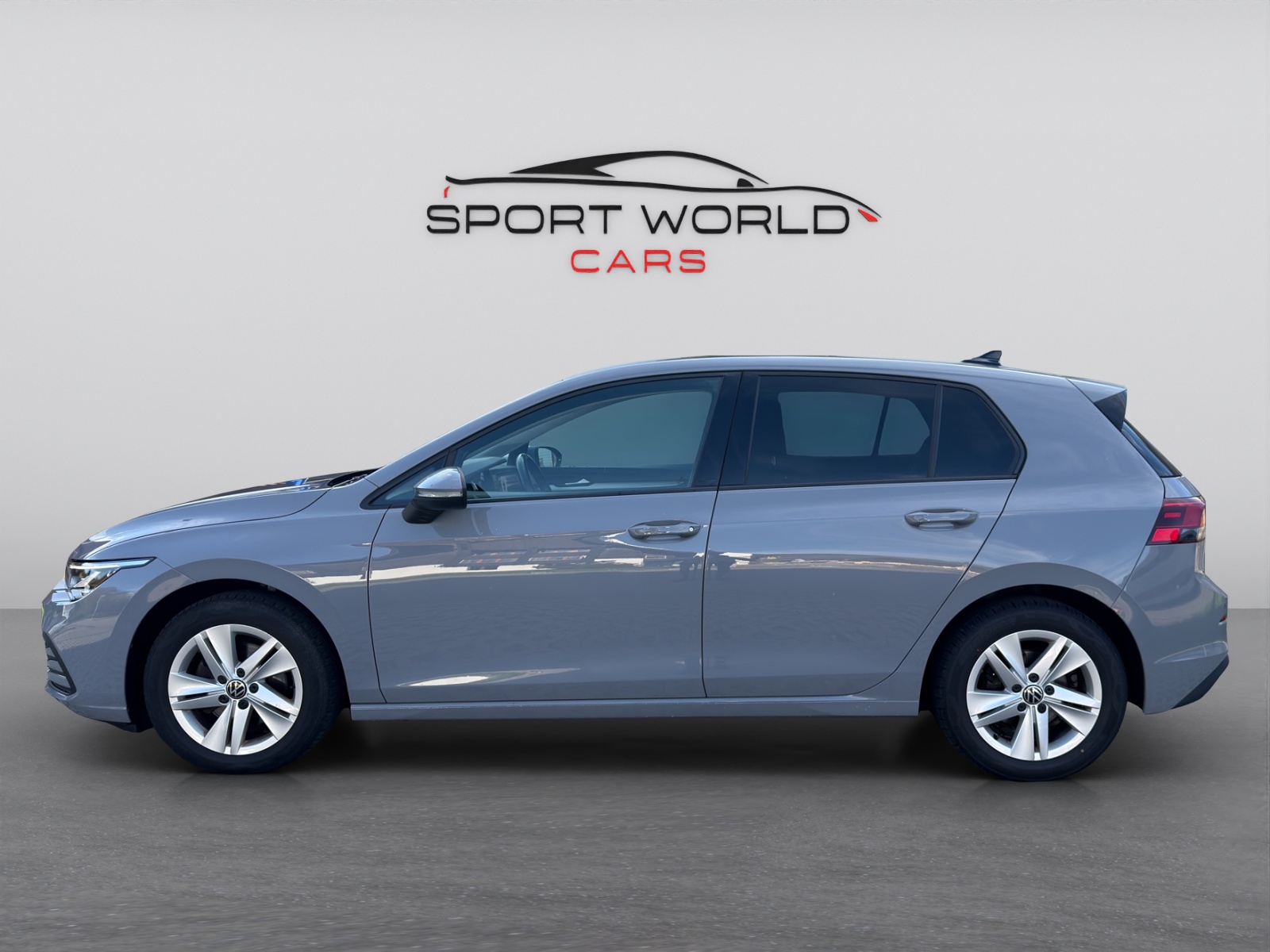 VW Golf 1.0 TSI Life-image-24