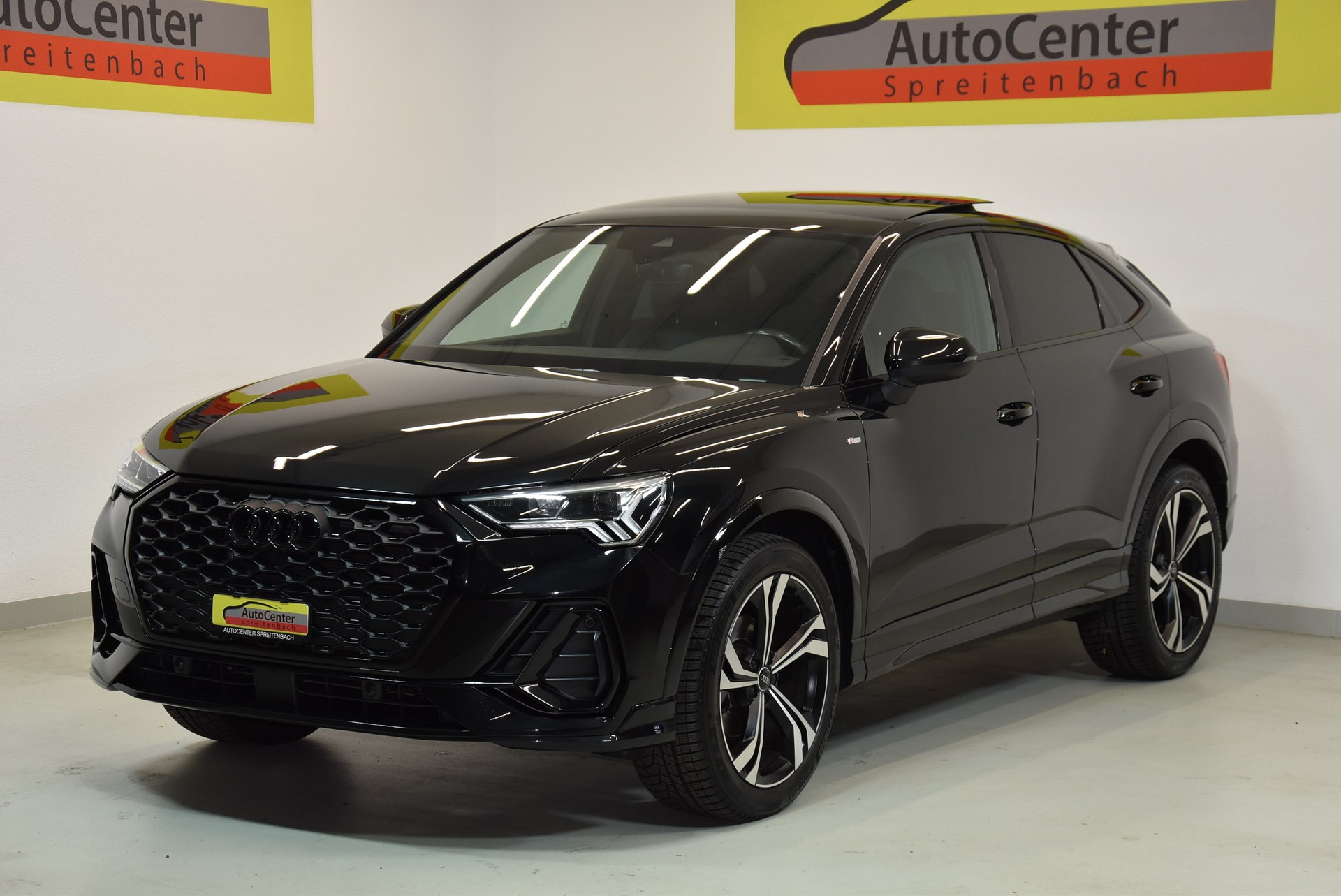 AUDI Q3 Sportback 35 TFSI S line Attraction S-tronic-image-1