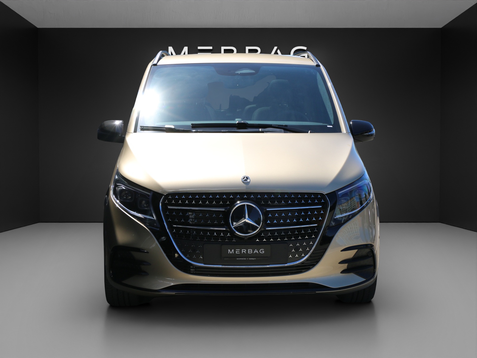 MERCEDES-BENZ V 300 d EXCLUSIVE Swiss Edition-image-28