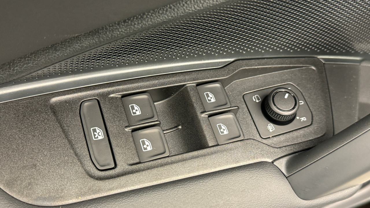 VW Tiguan 1.5 TSI evo2 eHybrid Life DSG-image-8