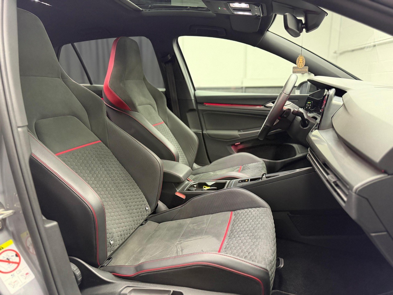 VW Golf 2.0 TSI GTI Clubsport DSG | Schiebedach | Rückfahrkamera-image-21