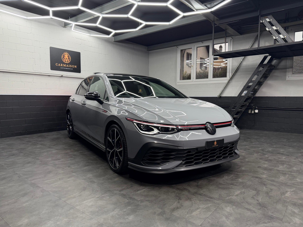 VW Golf 2.0 TSI GTI Clubsport DSG | Schiebedach | Rückfahrkamera-image-0