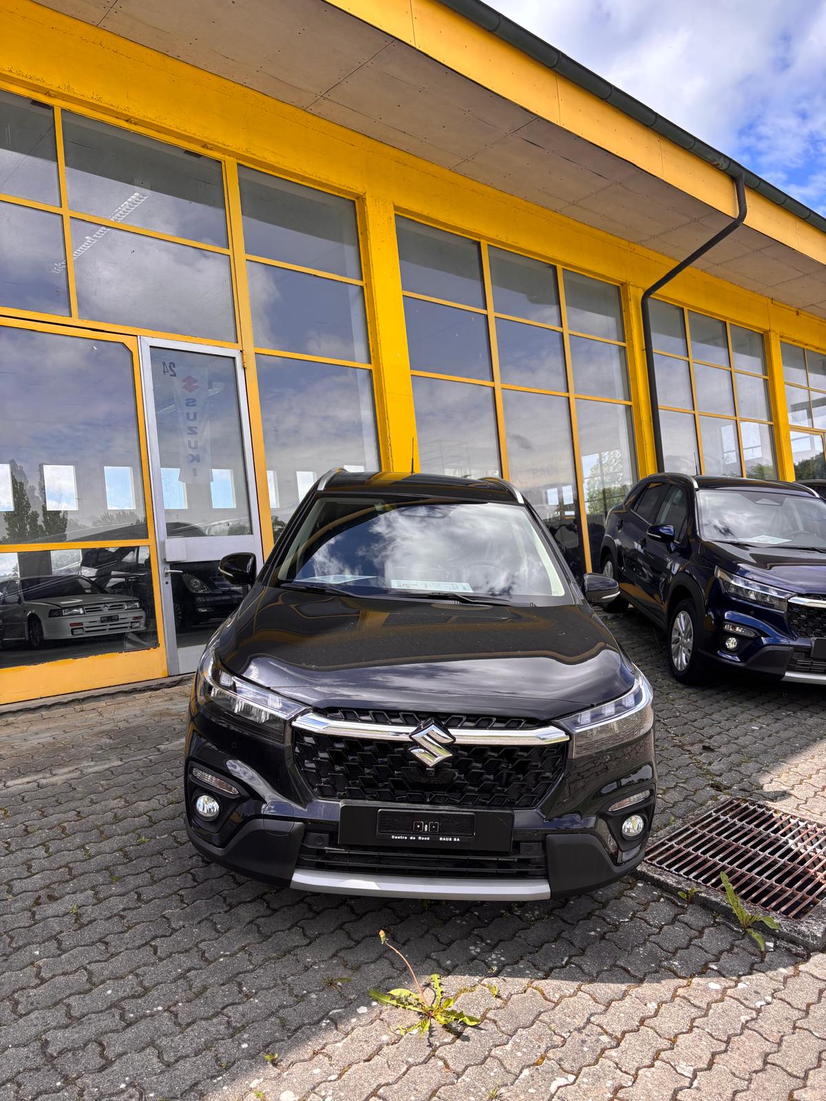 SUZUKI S-Cross 1.4 16V Sakura Top MHD 4WD Automatic-image-1