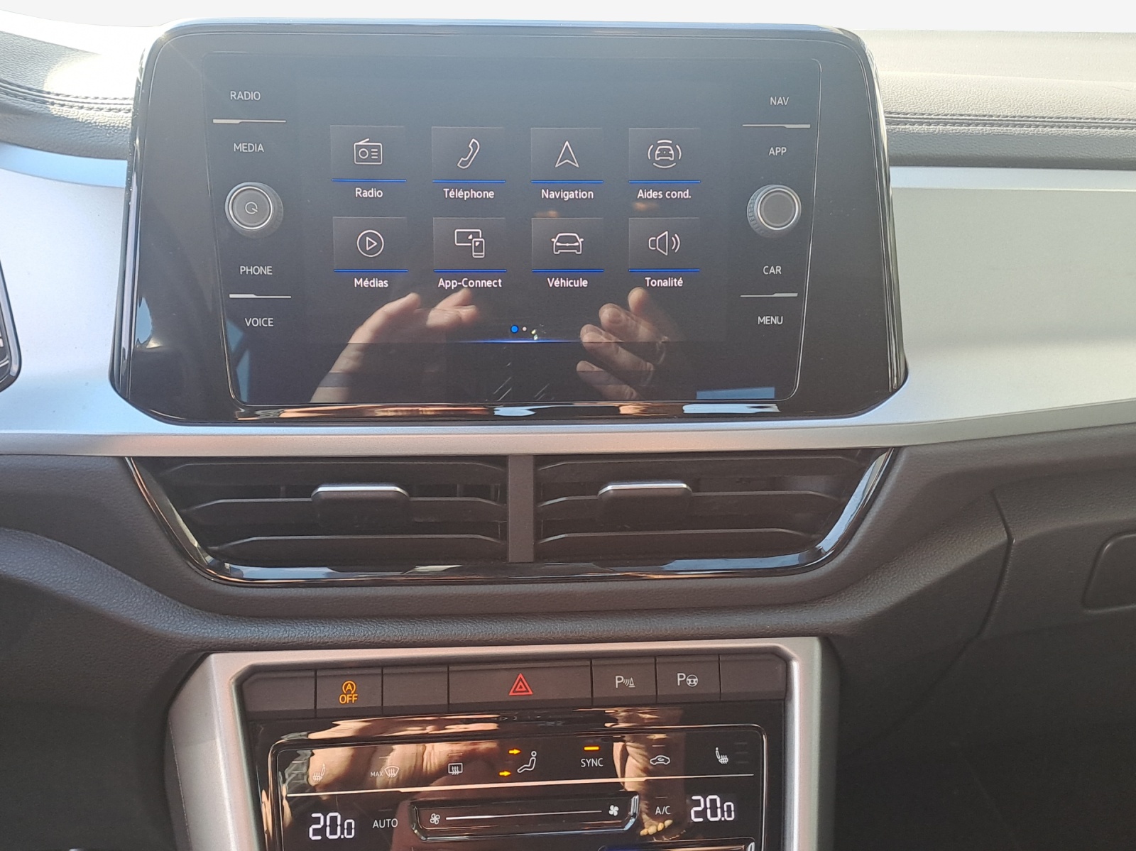 VW T-Roc 1.5 TSI EVO Life DSG-image-10