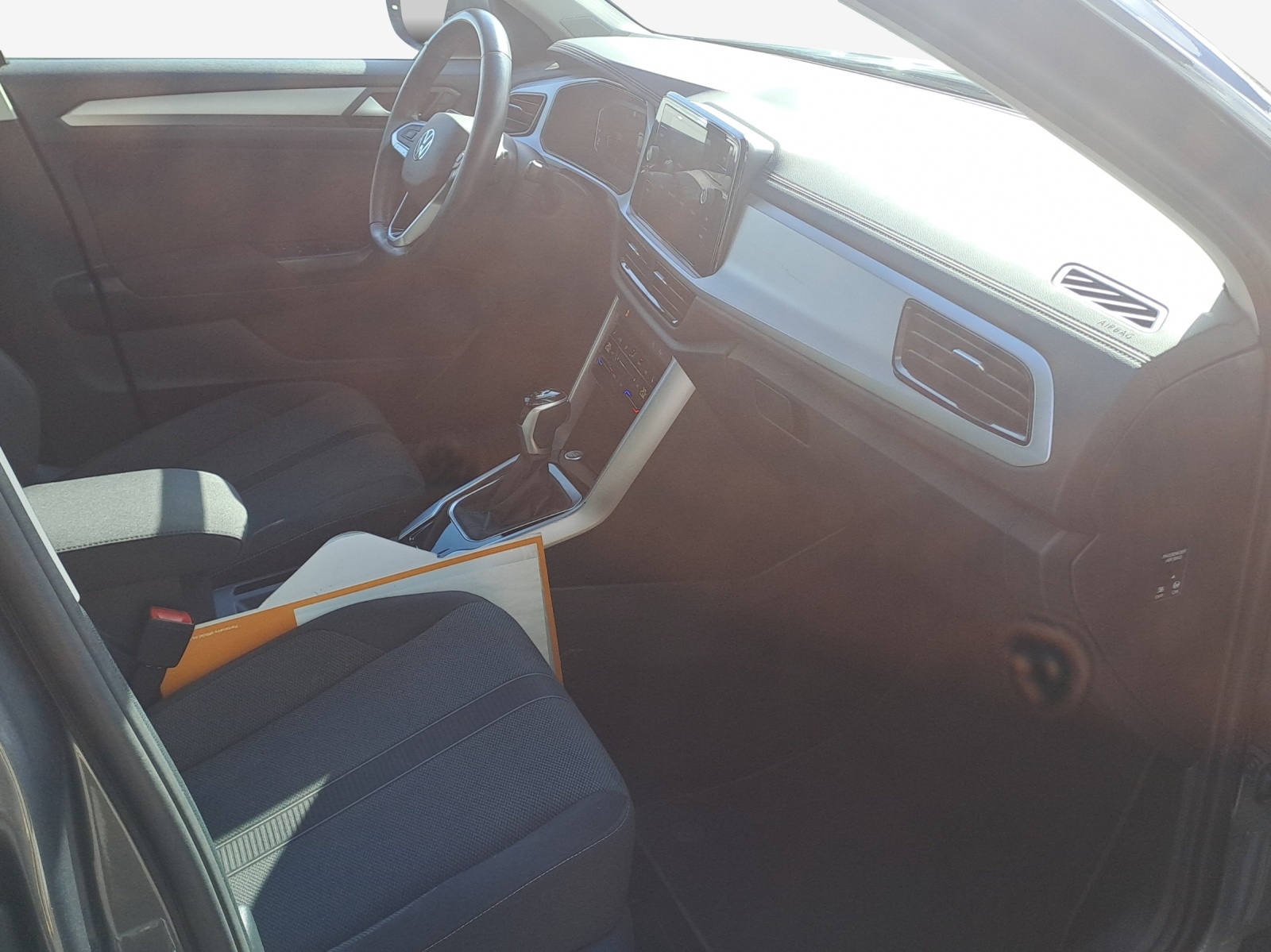 VW T-Roc 1.5 TSI EVO Life DSG-image-13