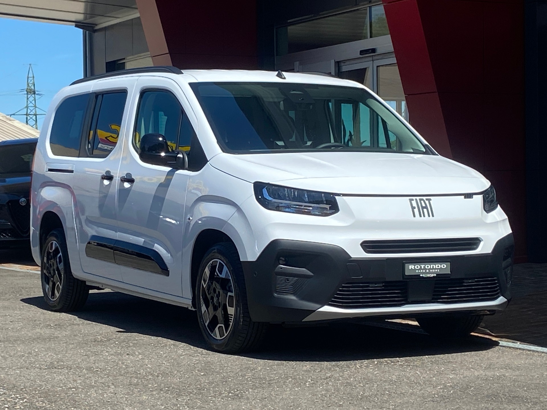 FIAT Doblo - Qubo L 1.5 Diesel Automat 7-Plätze-image-20