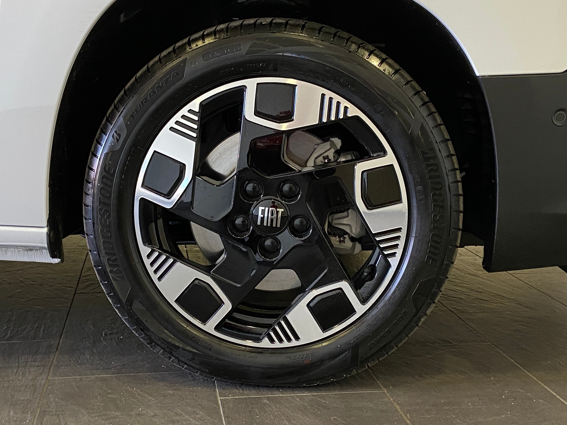 FIAT Doblo - Qubo L 1.5 Diesel Automat 7-Plätze-showroom-element-3