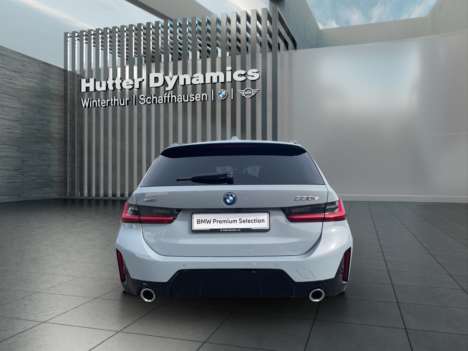 BMW 330e xDrive Touring M Sportpaket-image-6