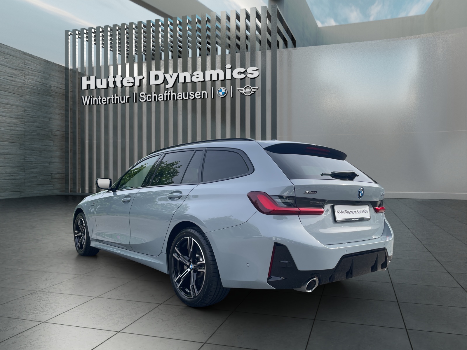 BMW 330e xDrive Touring M Sportpaket-image-7