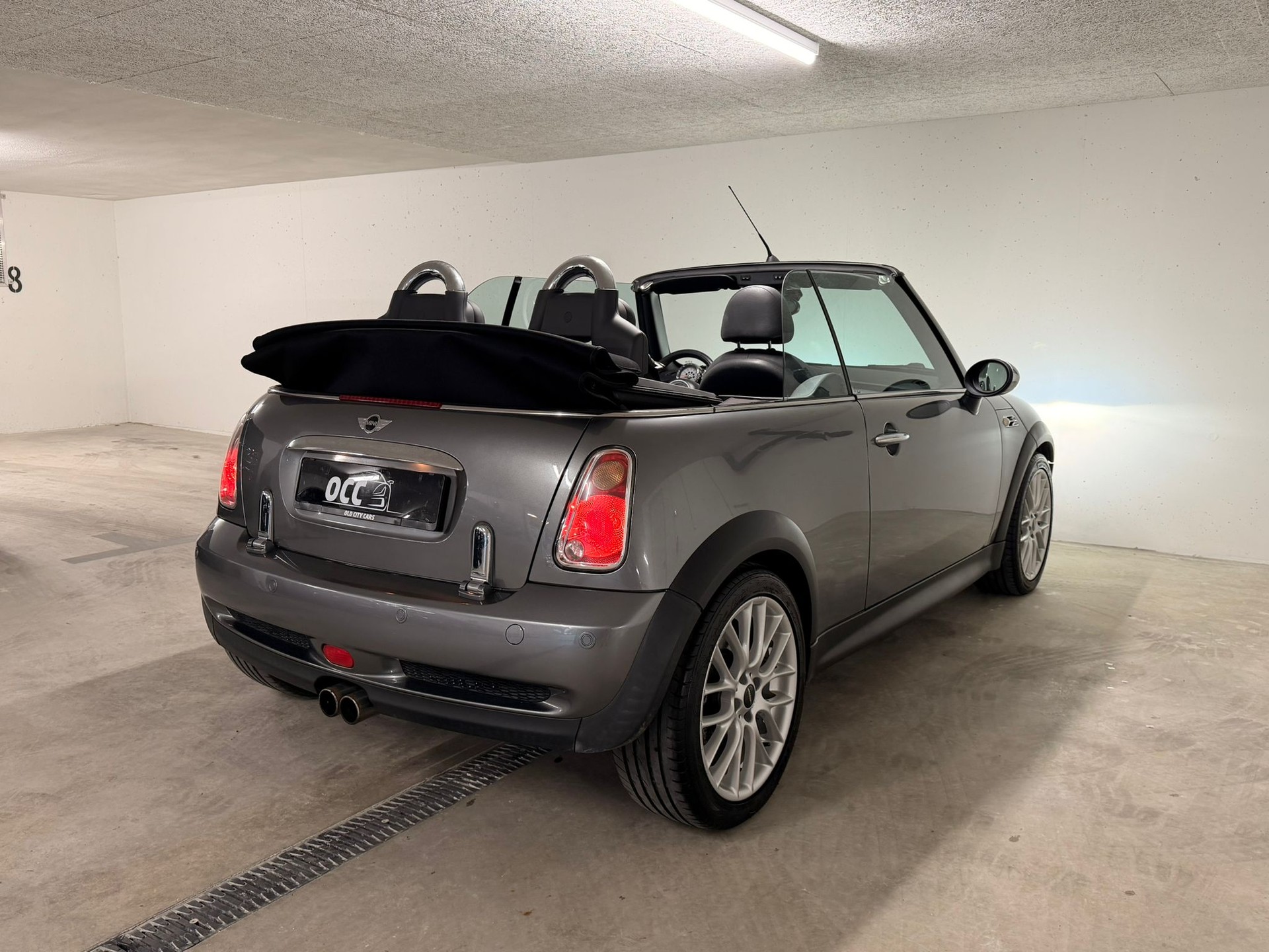 MINI Cooper S Cabriolet-image-6