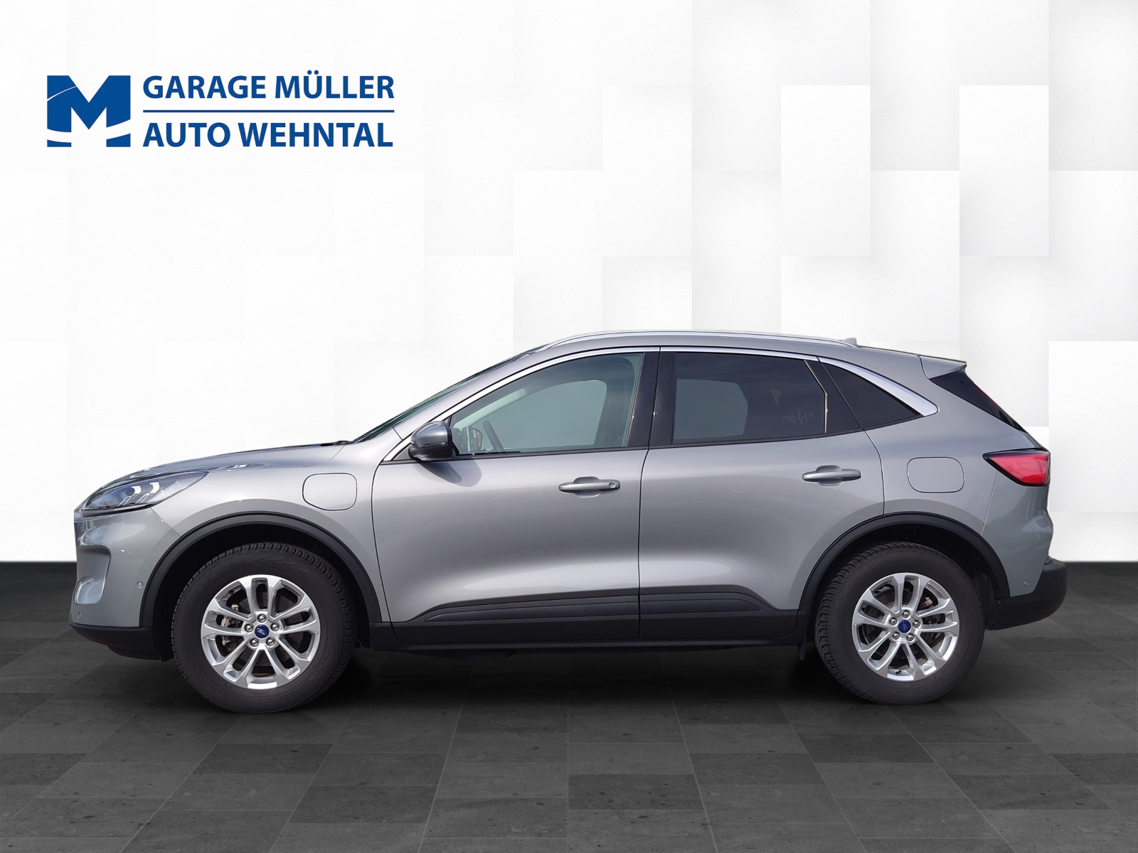 FORD 2.5 Hybrid Titanium X-image-0