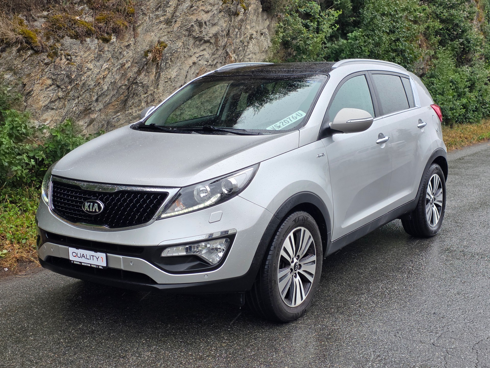 KIA Sportage 2.0 CRDi Style 4WD Automatic-image-0