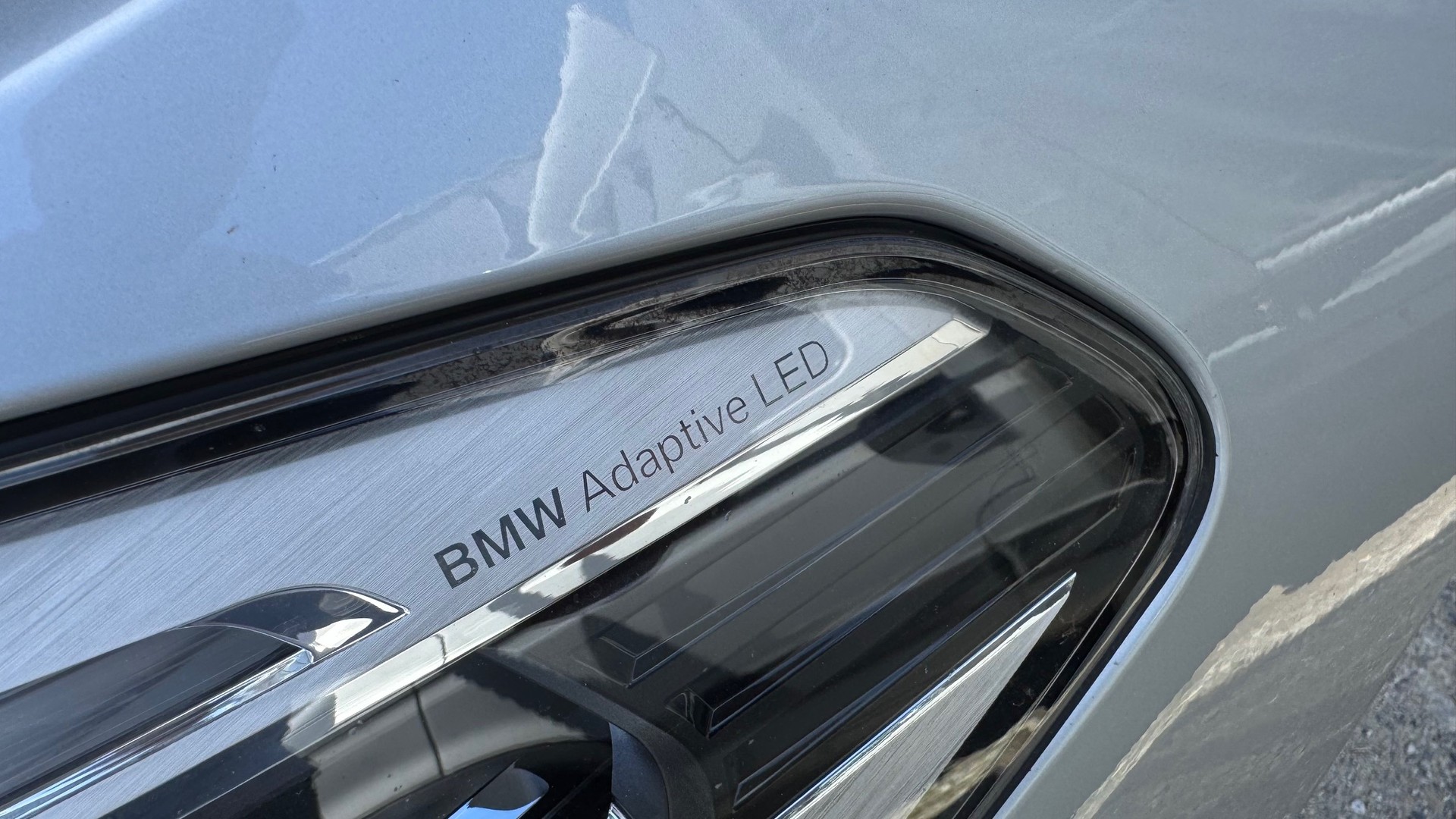 BMW 520d xDrive Touring Sport Line Steptronic-image-8