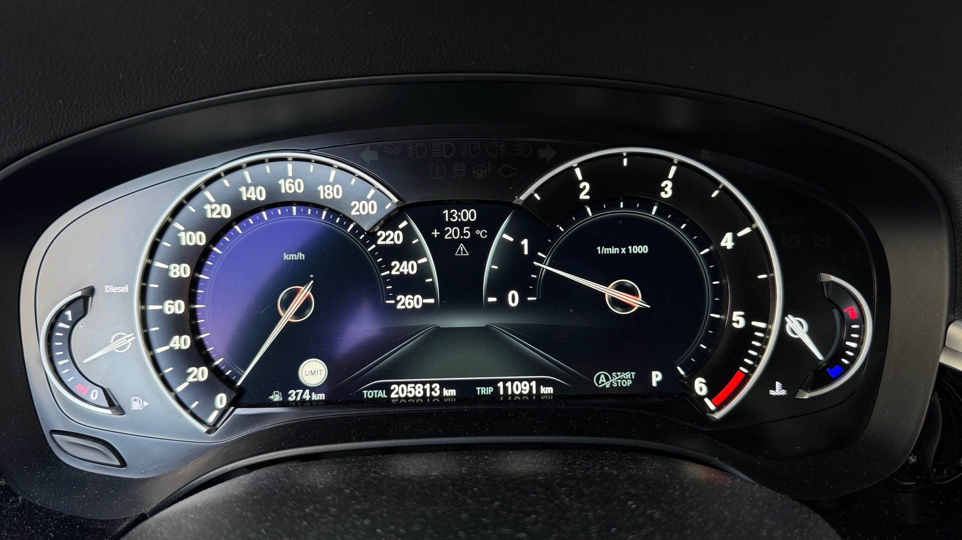 BMW 520d xDrive Touring Sport Line Steptronic-image-15