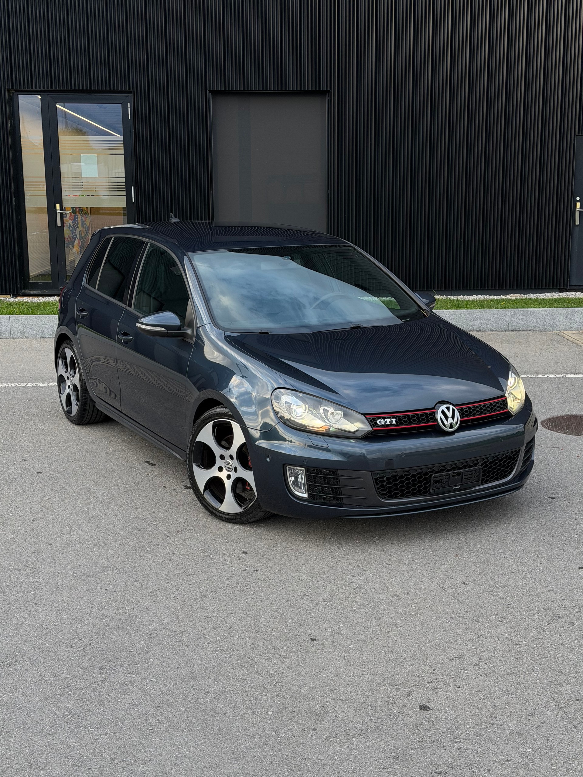 VW Golf 2.0 TSI GTI-image-15