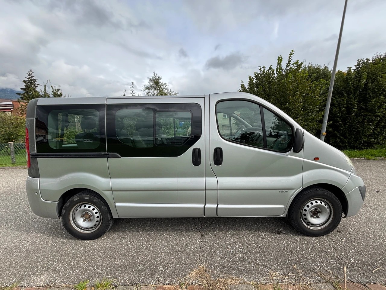 OPEL Vivaro Tour 2.5 CDTI 2.7t L1H1-image-2