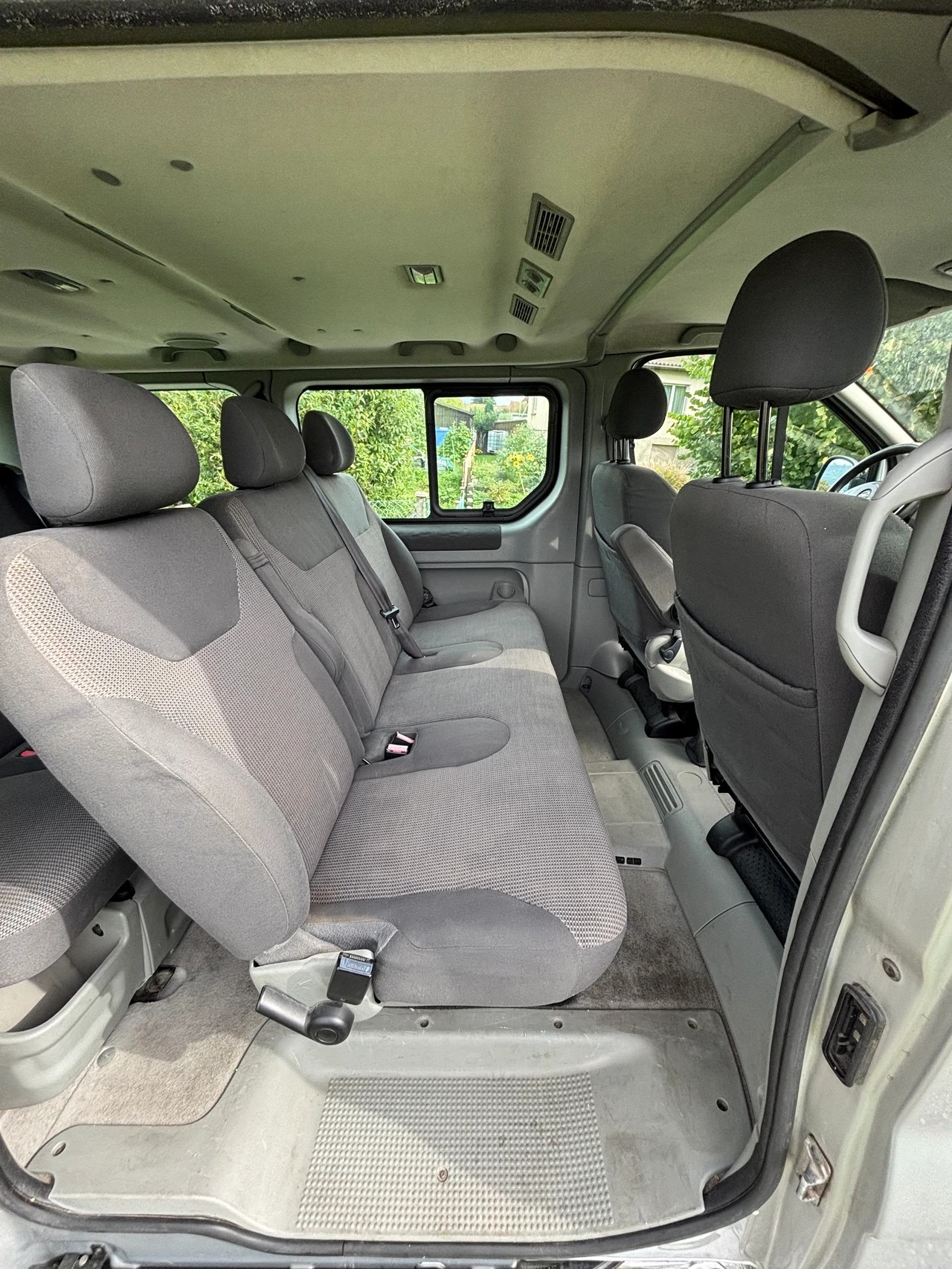 OPEL Vivaro Tour 2.5 CDTI 2.7t L1H1-image-11