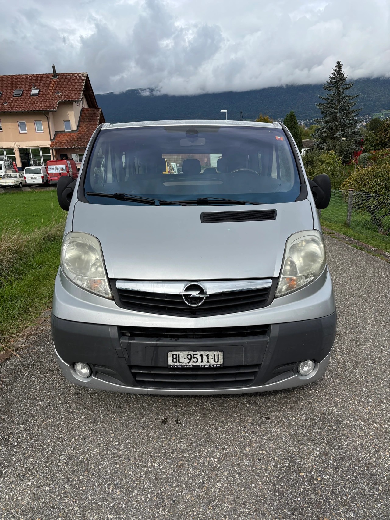 OPEL Vivaro Tour 2.5 CDTI 2.7t L1H1-image-7