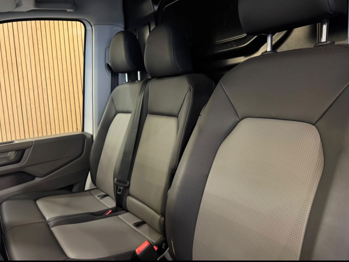 VW Crafter 35 2.0 TDI L3 H3 *140PS*-image-12