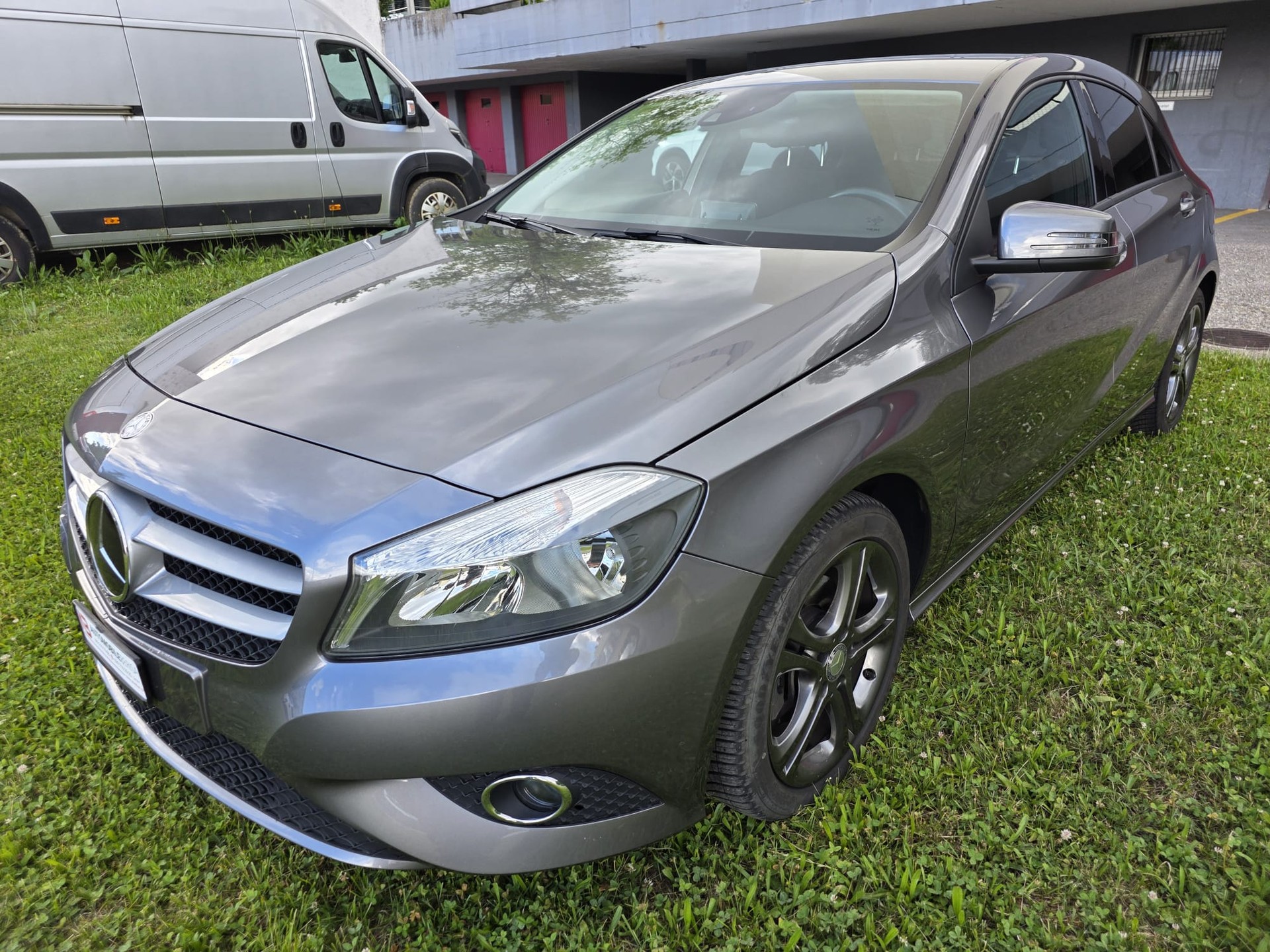 MERCEDES-BENZ A 220 CDI 7G-DCT-image-2