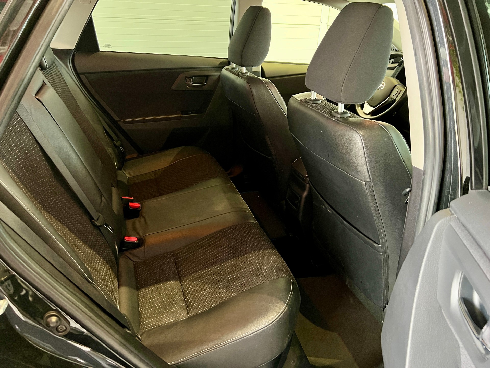 TOYOTA Auris Touring Sports 1.8 16V HSD Linea Sol-image-15