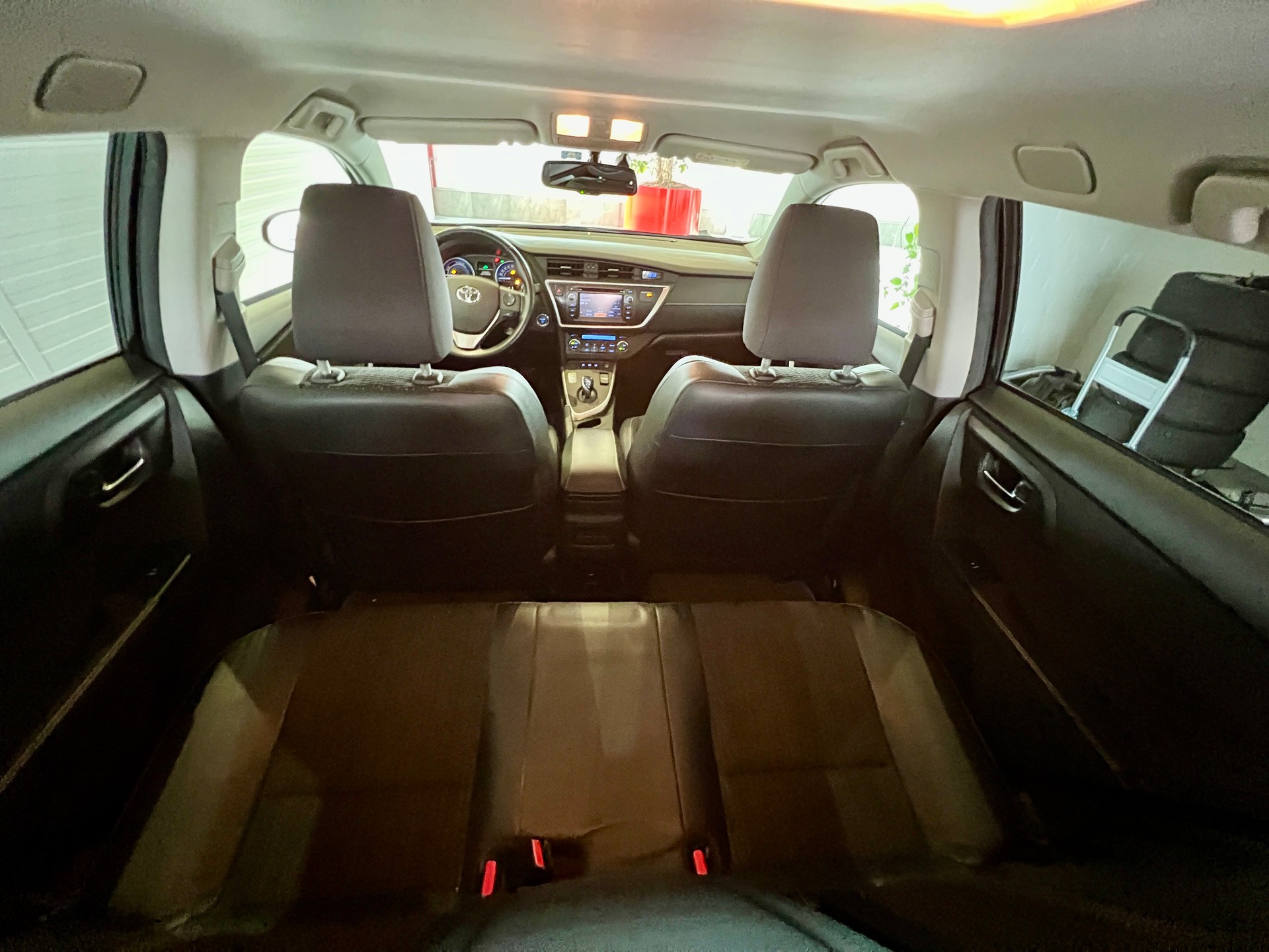 TOYOTA Auris Touring Sports 1.8 16V HSD Linea Sol-image-14