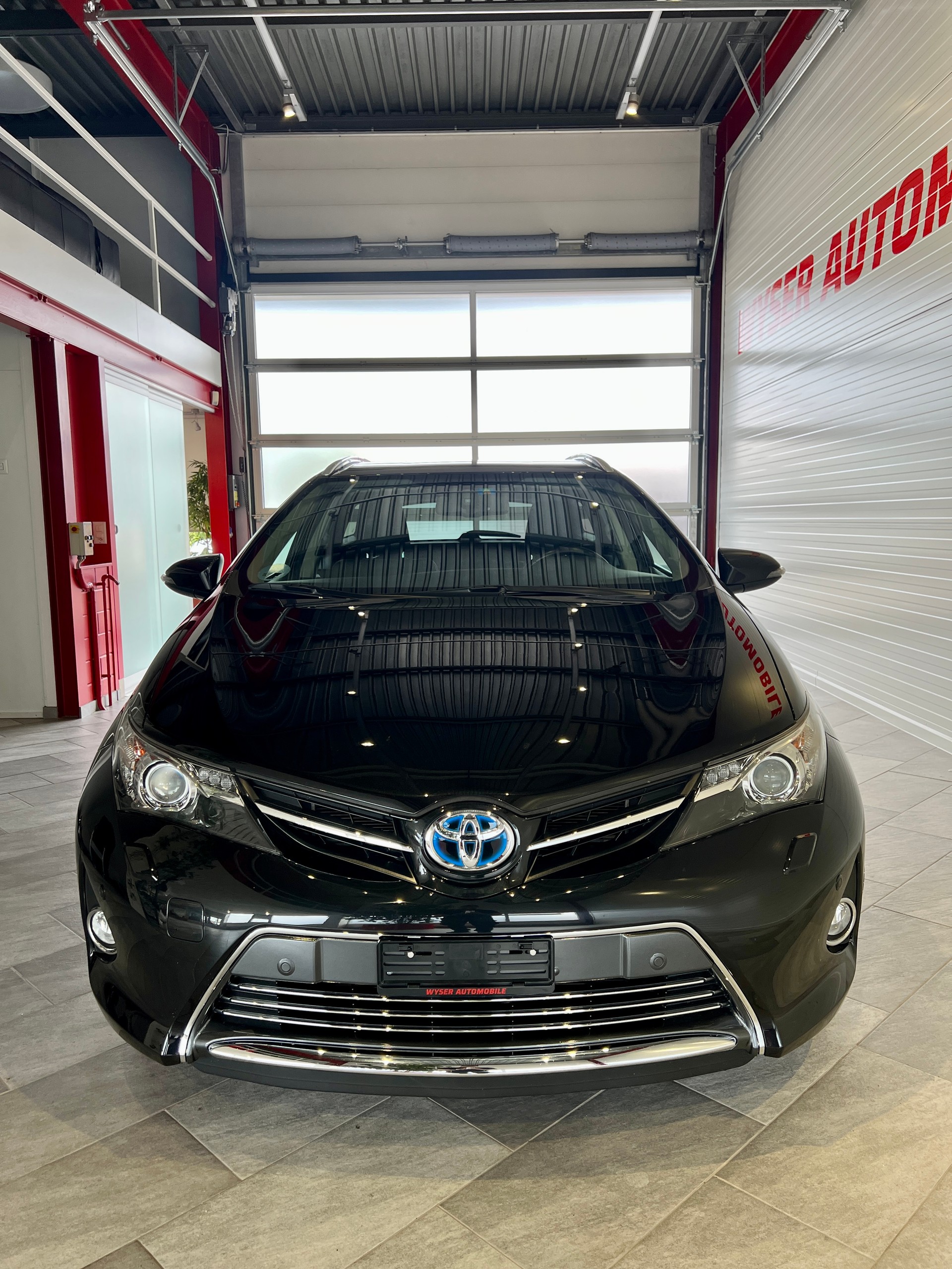 TOYOTA Auris Touring Sports 1.8 16V HSD Linea Sol-showroom-element-2