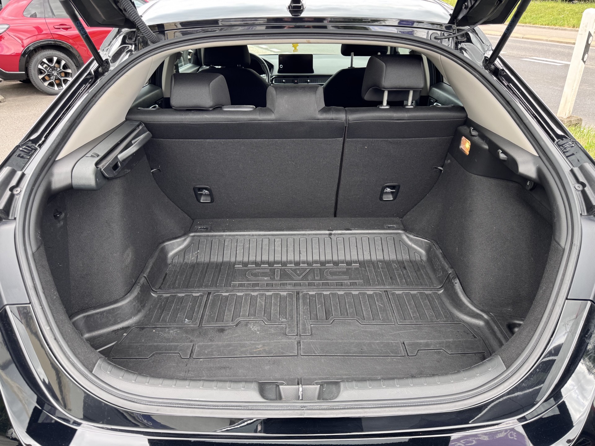HONDA Civic 2.0 i-MMD HEV Elegance-image-9