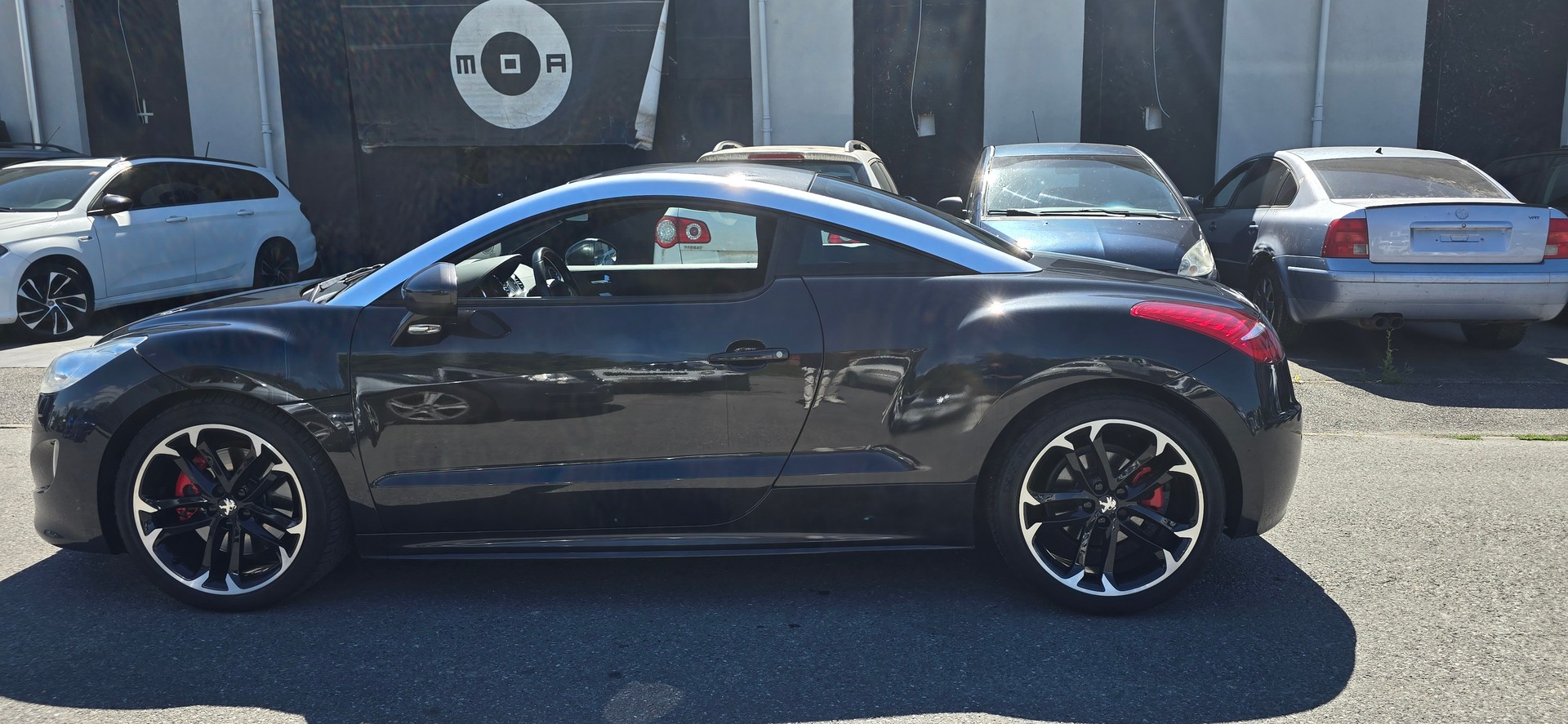 PEUGEOT RCZ 1.6 Turbo Brownstone-image-5