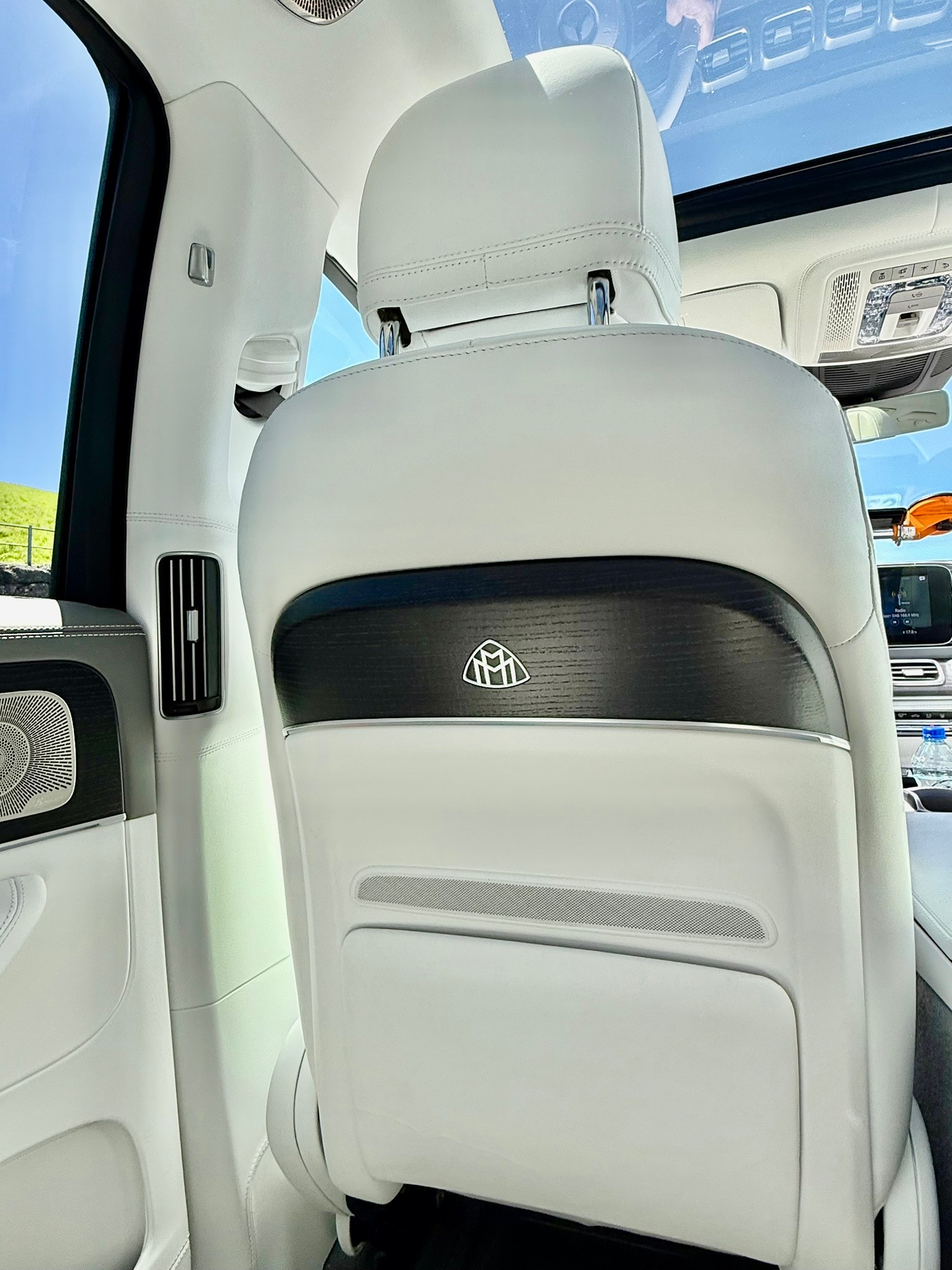 MERCEDES-BENZ GLS 600 Maybach-image-8